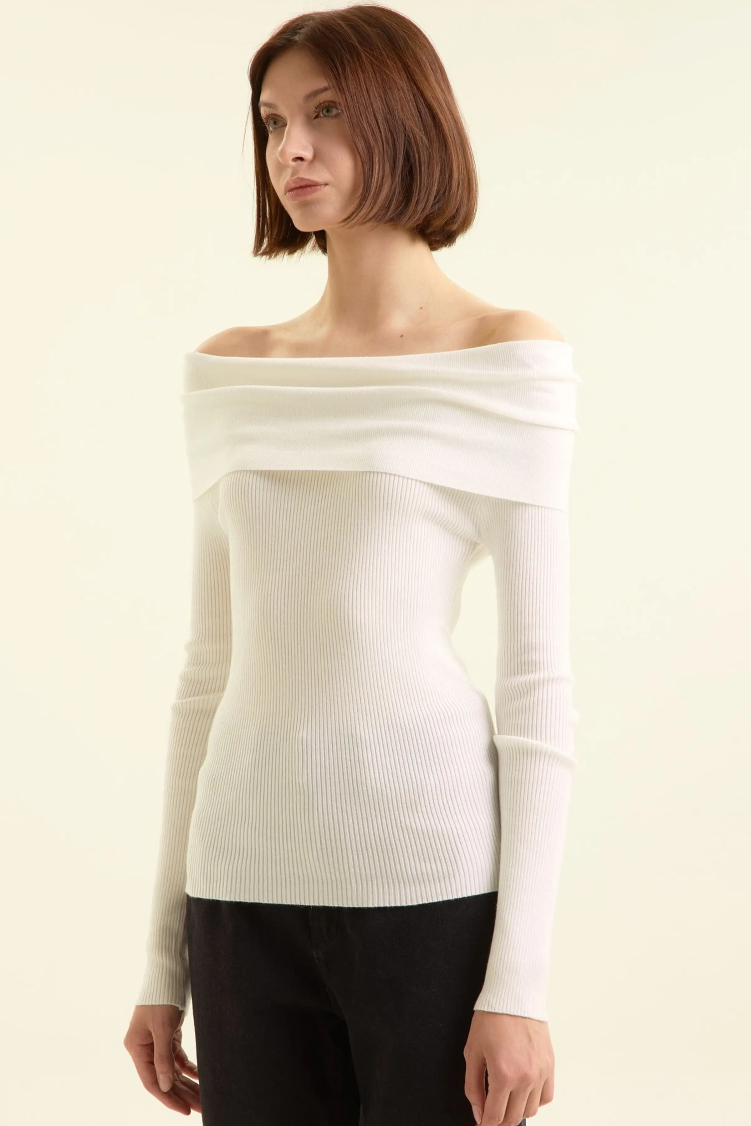 Джемпер белый для женщин 47170-4 60