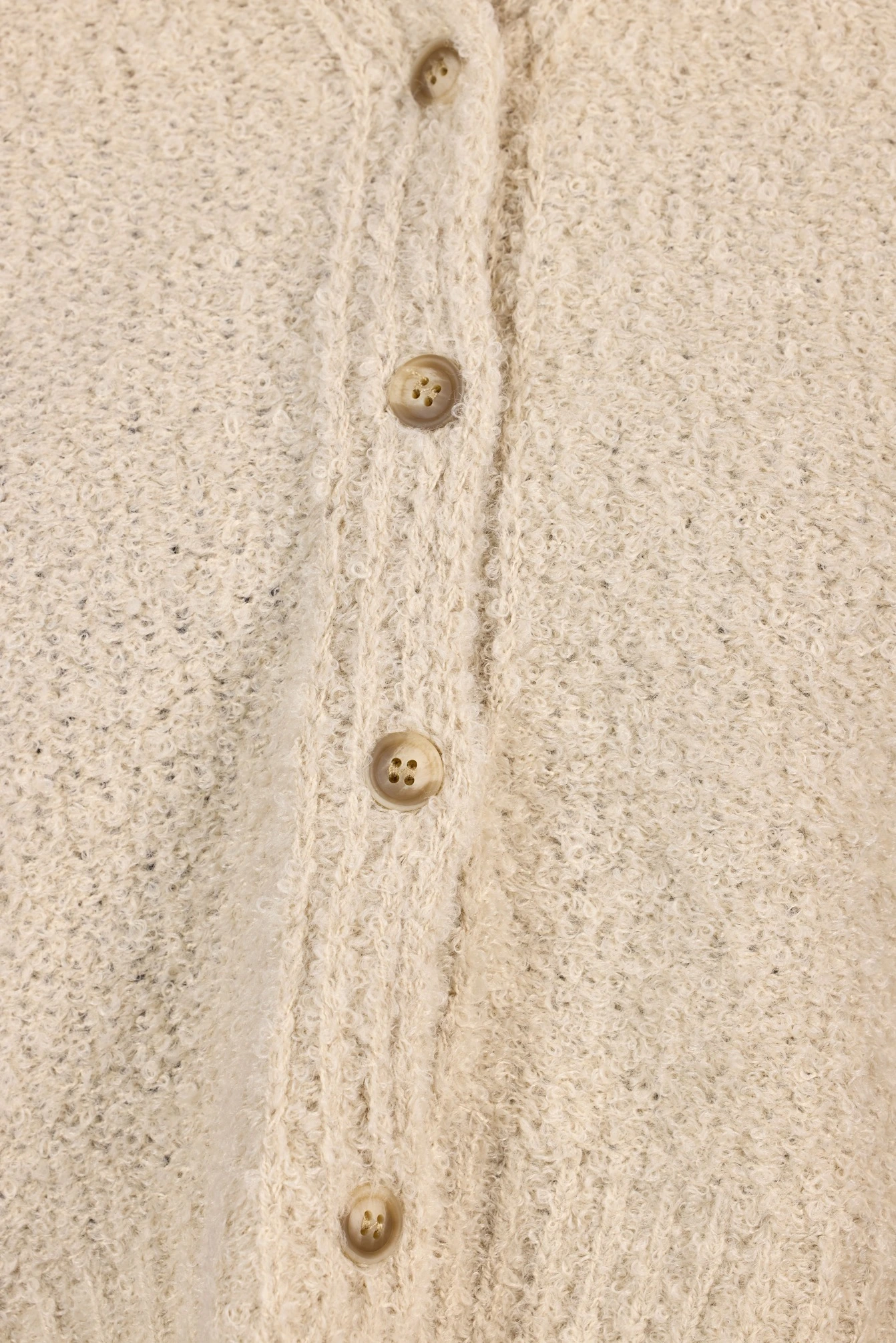 Кардиган бежевый для женщин 44262-15 50