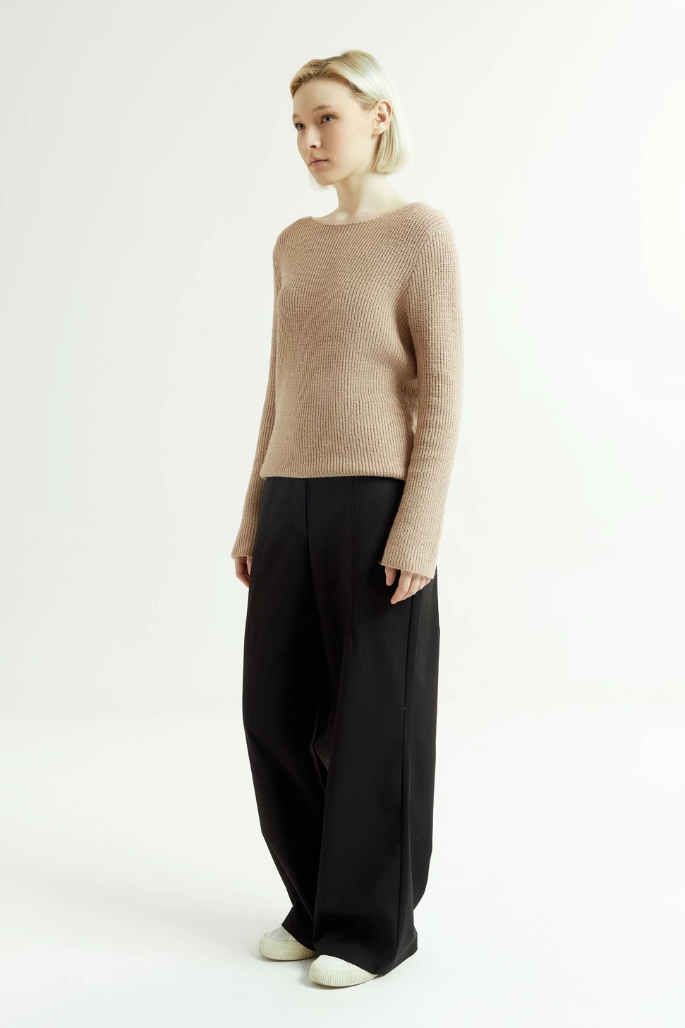 Джемпер бежевый для женщин 43165-15 60