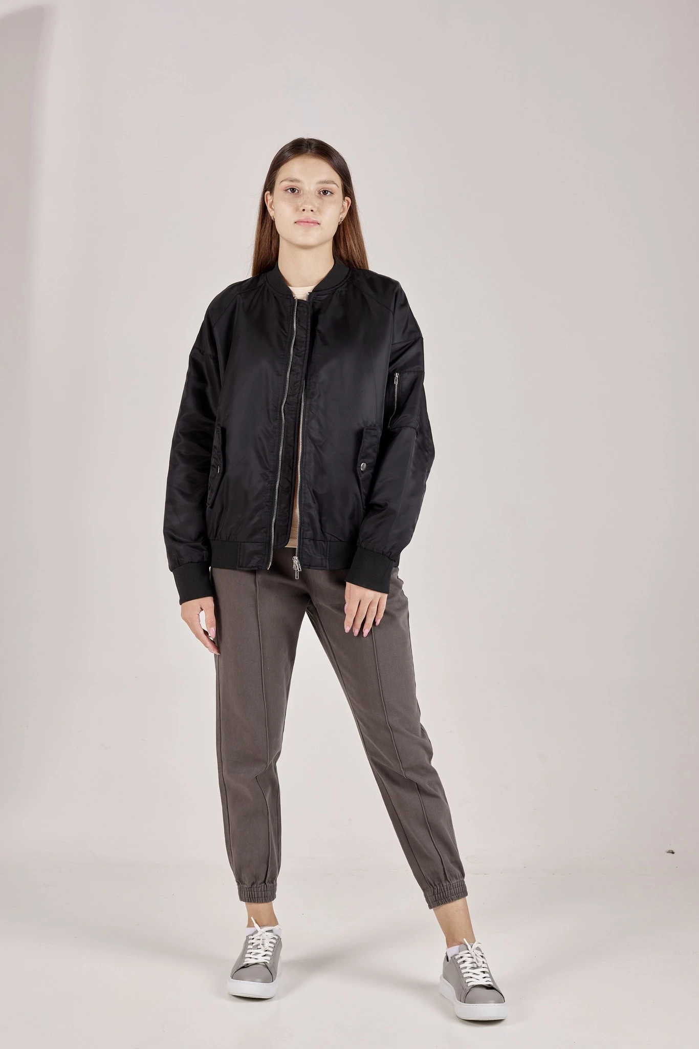 Бомбер черный для женщин 351/431/30231-1 70