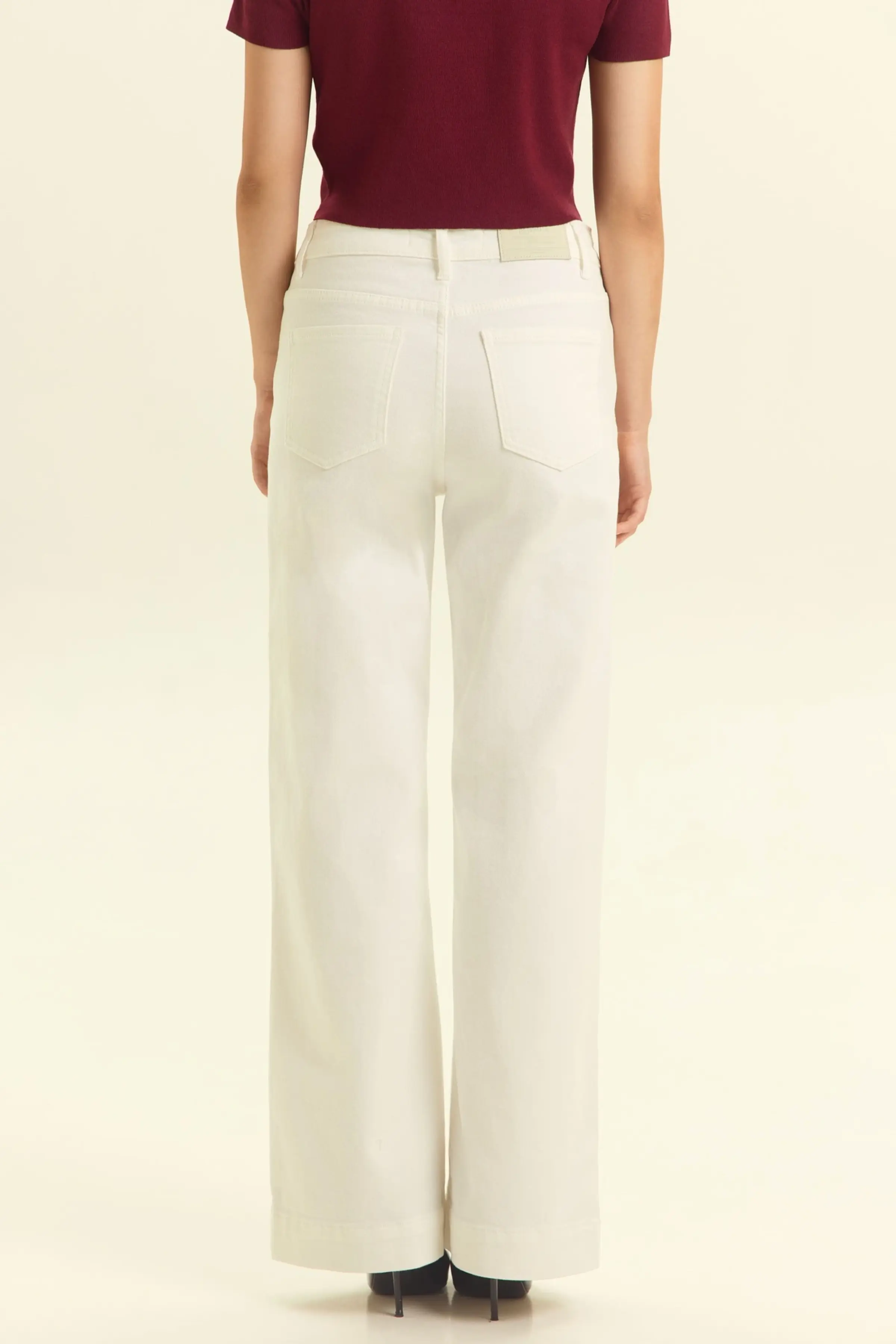 Джинсы белый для женщин 46273-4 74