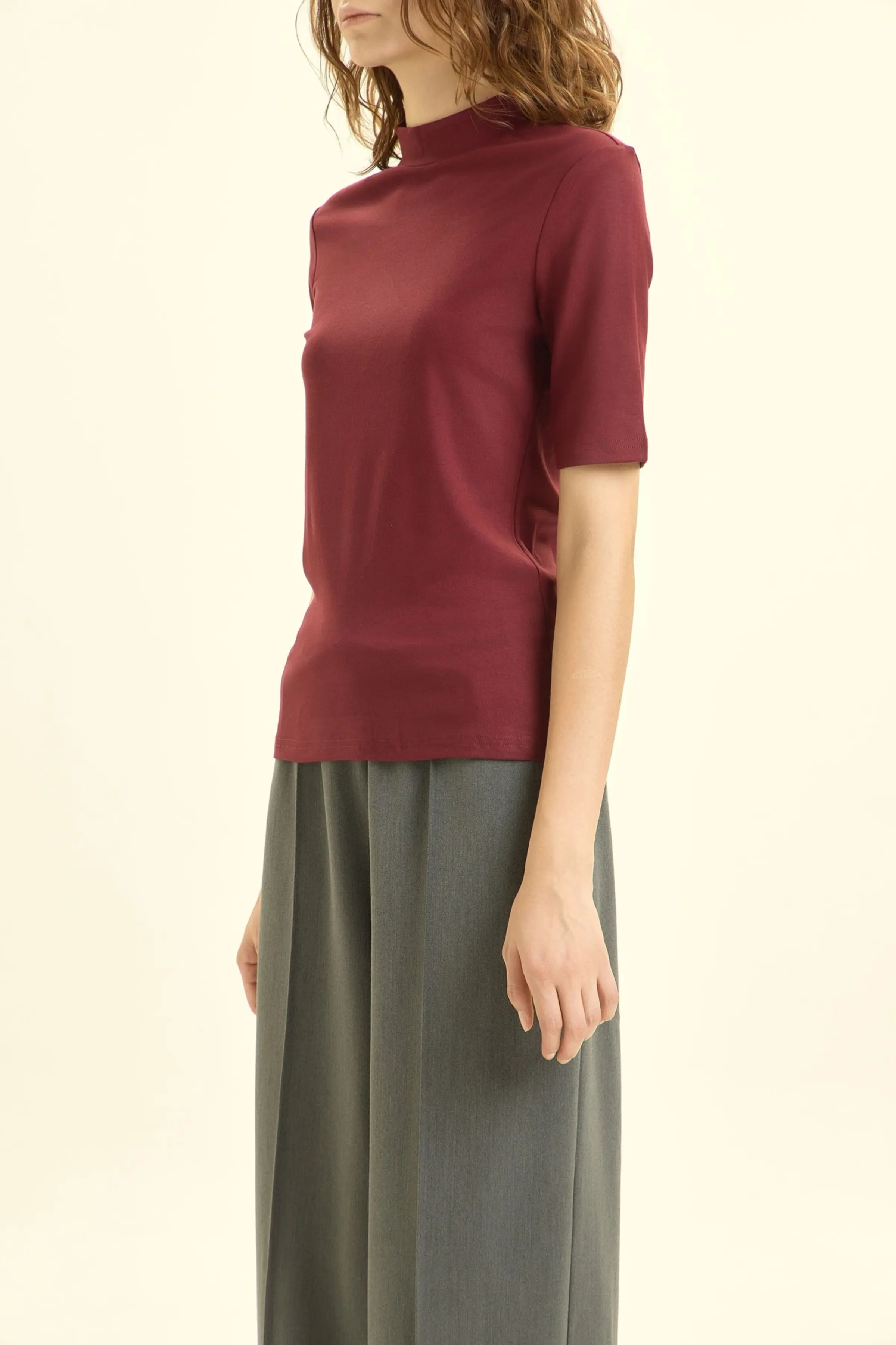 Футболка бордовый для женщин 46178-67 67