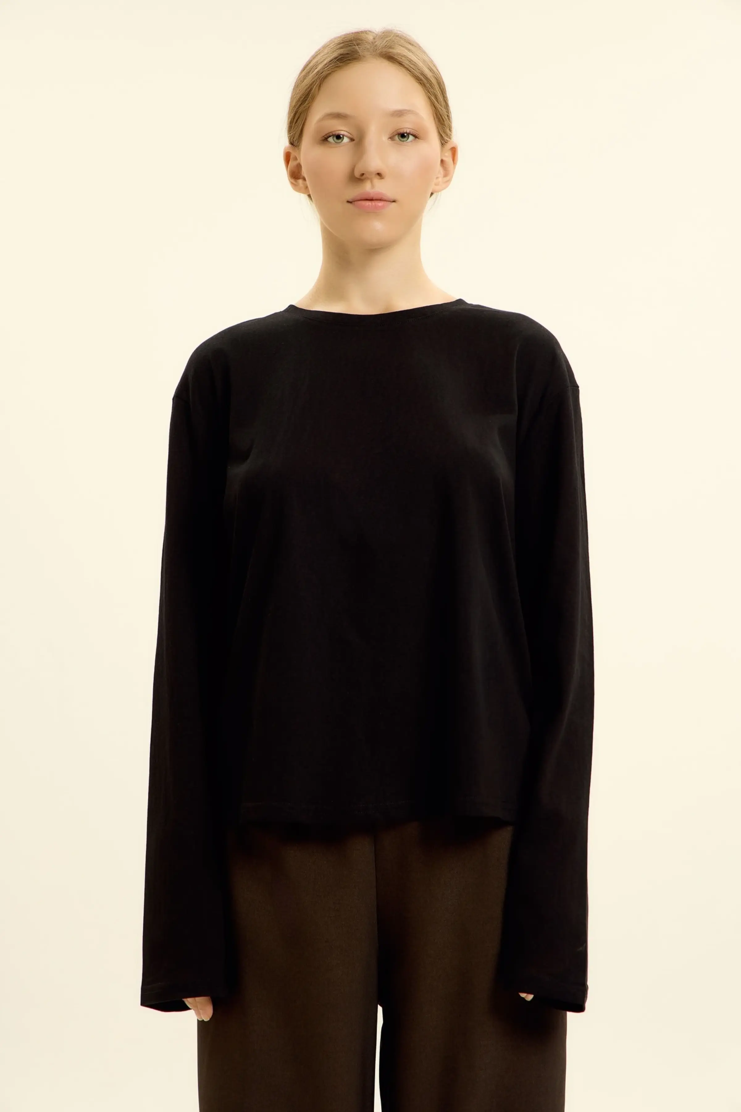 Лонгслив черный для женщин 46199-1 59