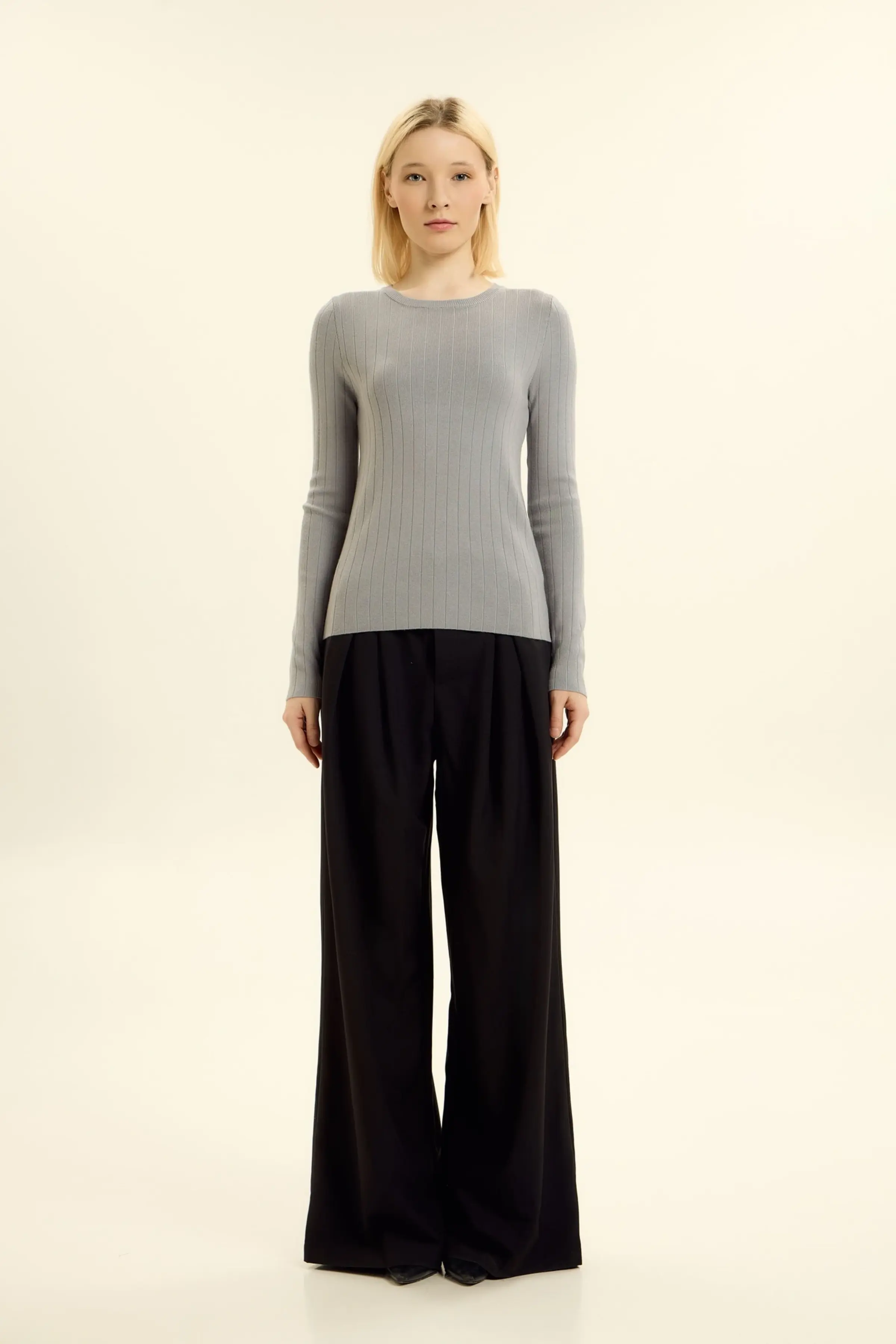 Джемпер серый для женщин 46245-61 60