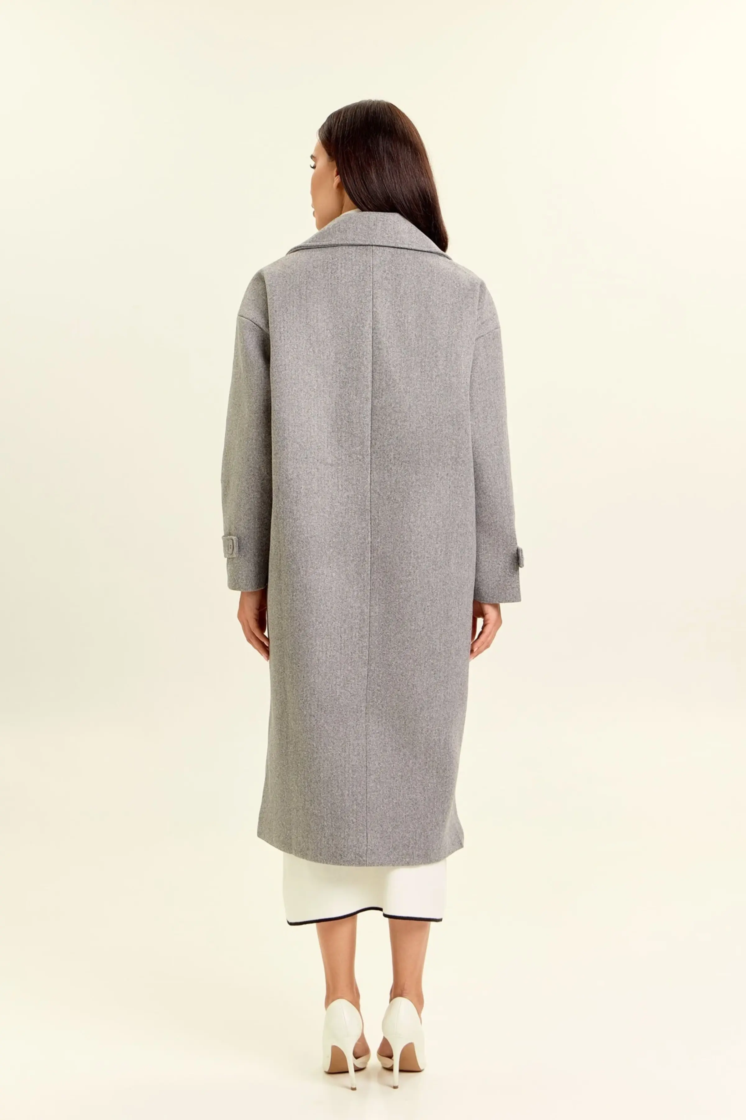 Пальто серый для женщин 47112-61 53