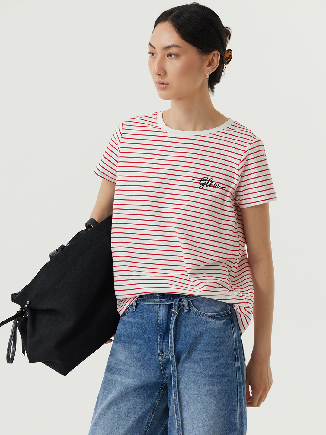 Футболка бело-красная полоска для женщин 48279-50 67