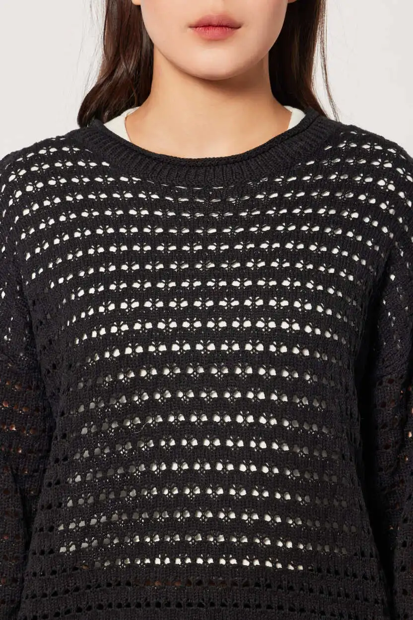 Джемпер черный для женщин 44163-1 60