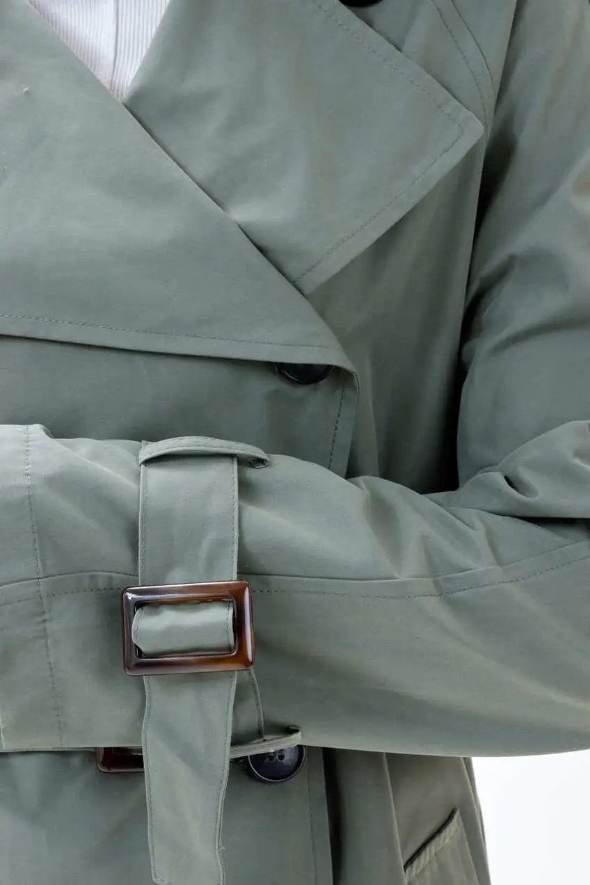 Плащ зеленый для женщин 353/521/38280-34 49