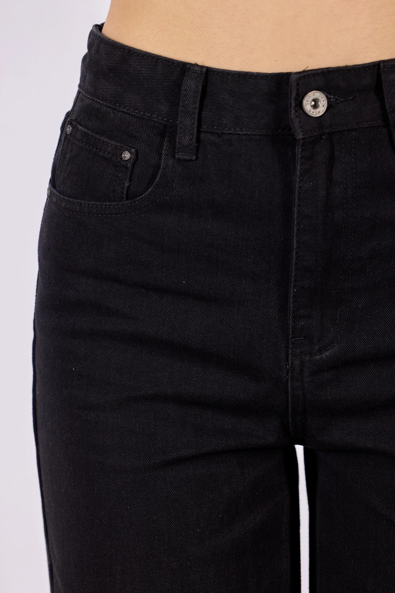 Джинсы черный для женщин 44146-1 74