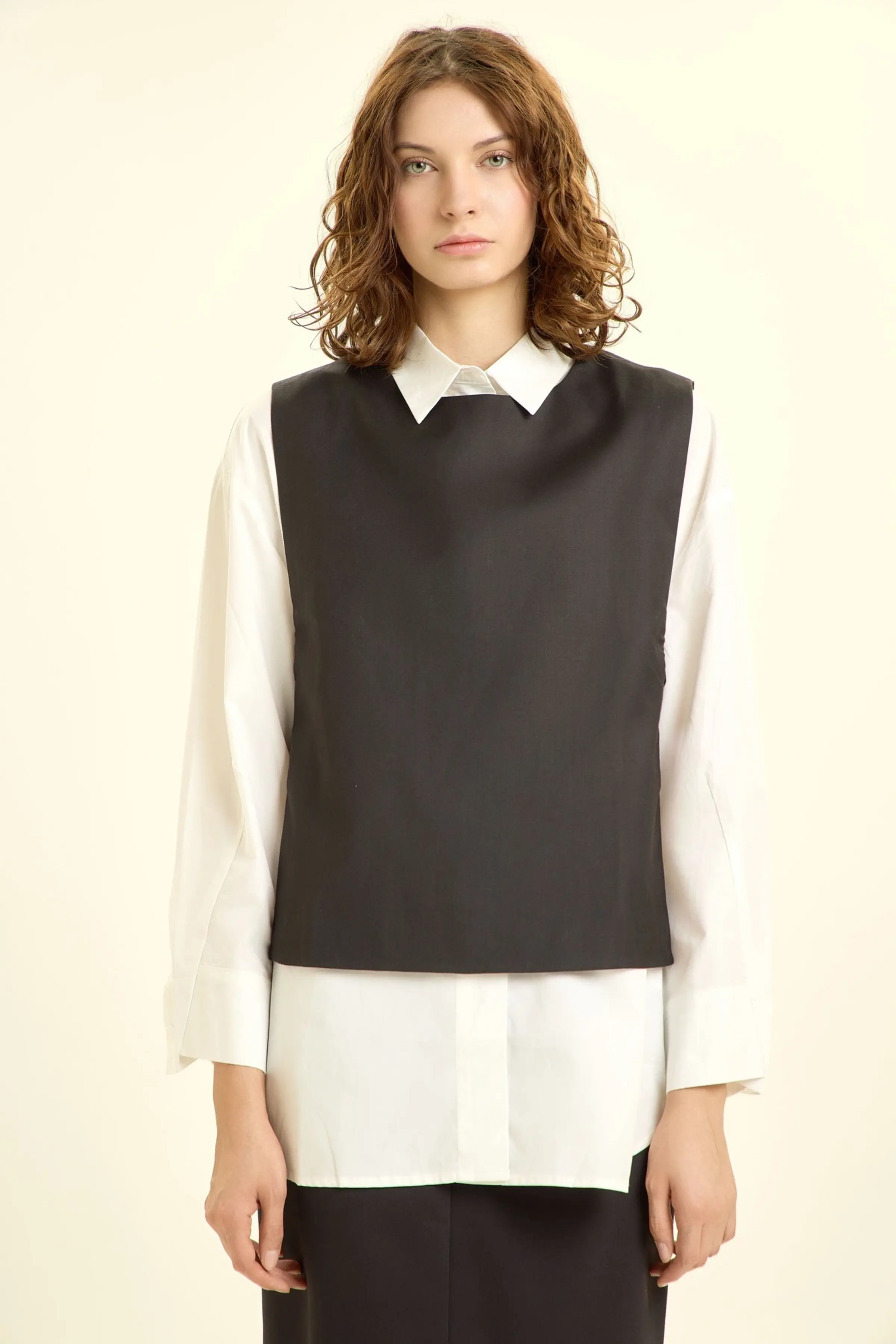 Жилетка черный для женщин 46144-1 68