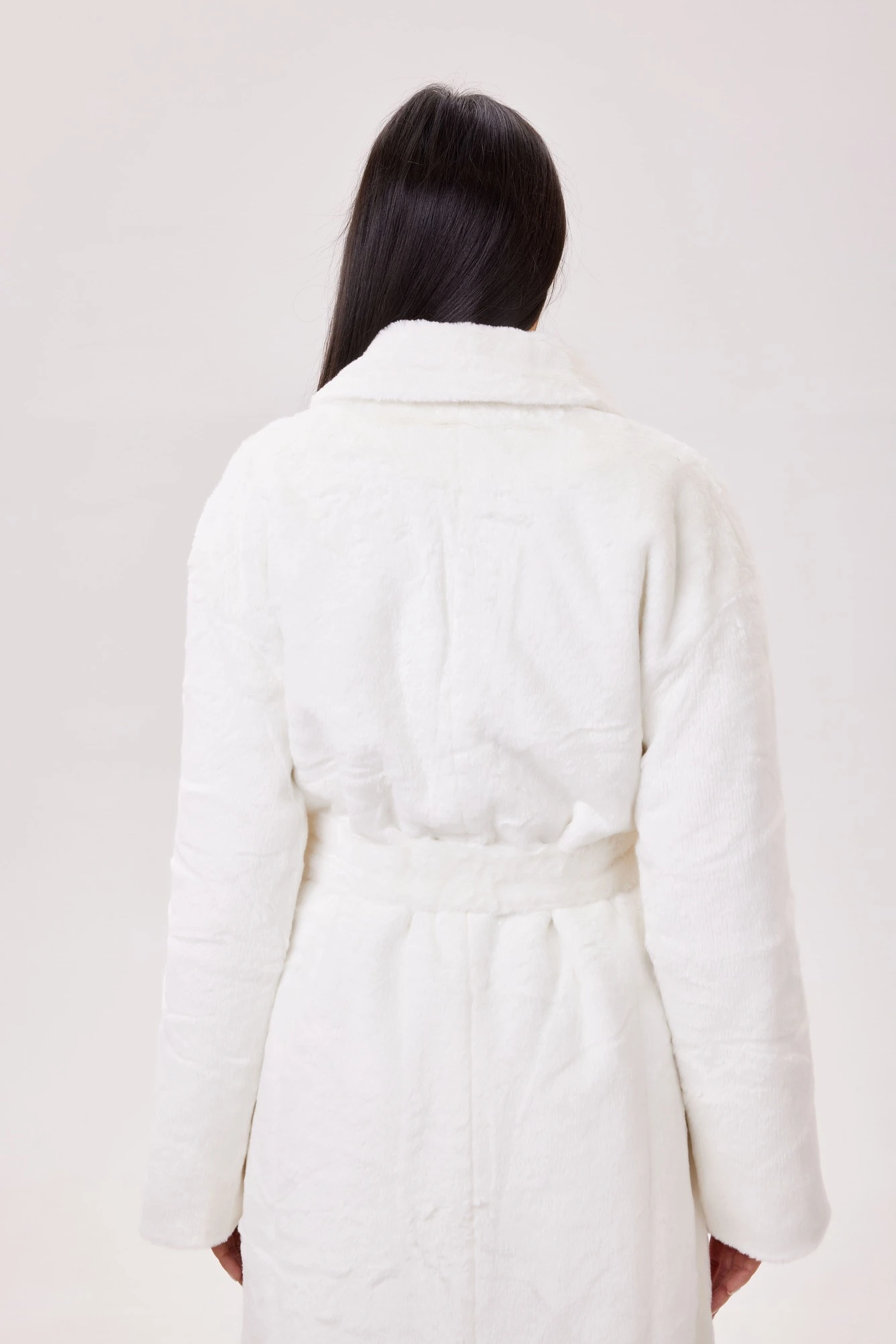 Пальто белый для женщин 39291-4 53