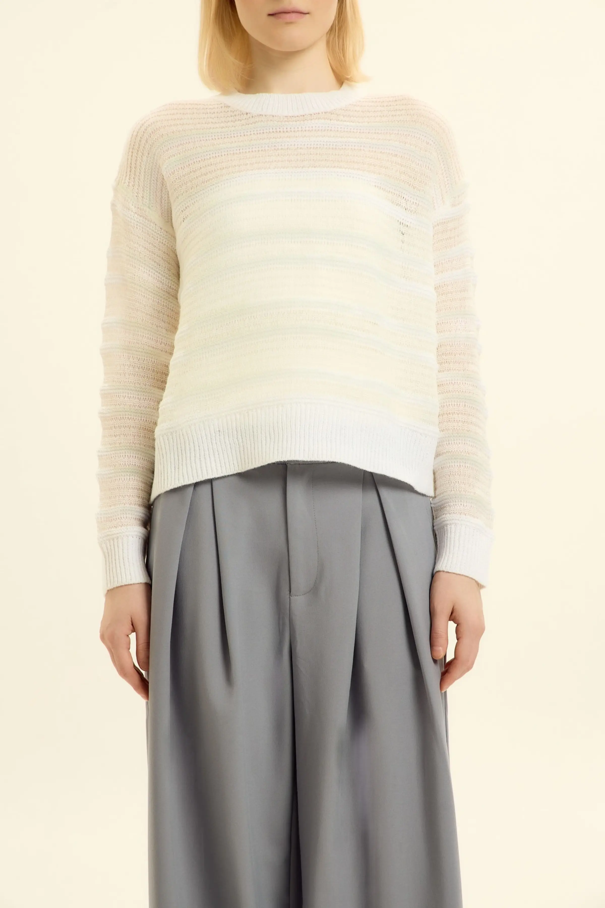 Джемпер белый для женщин 46225-4 60