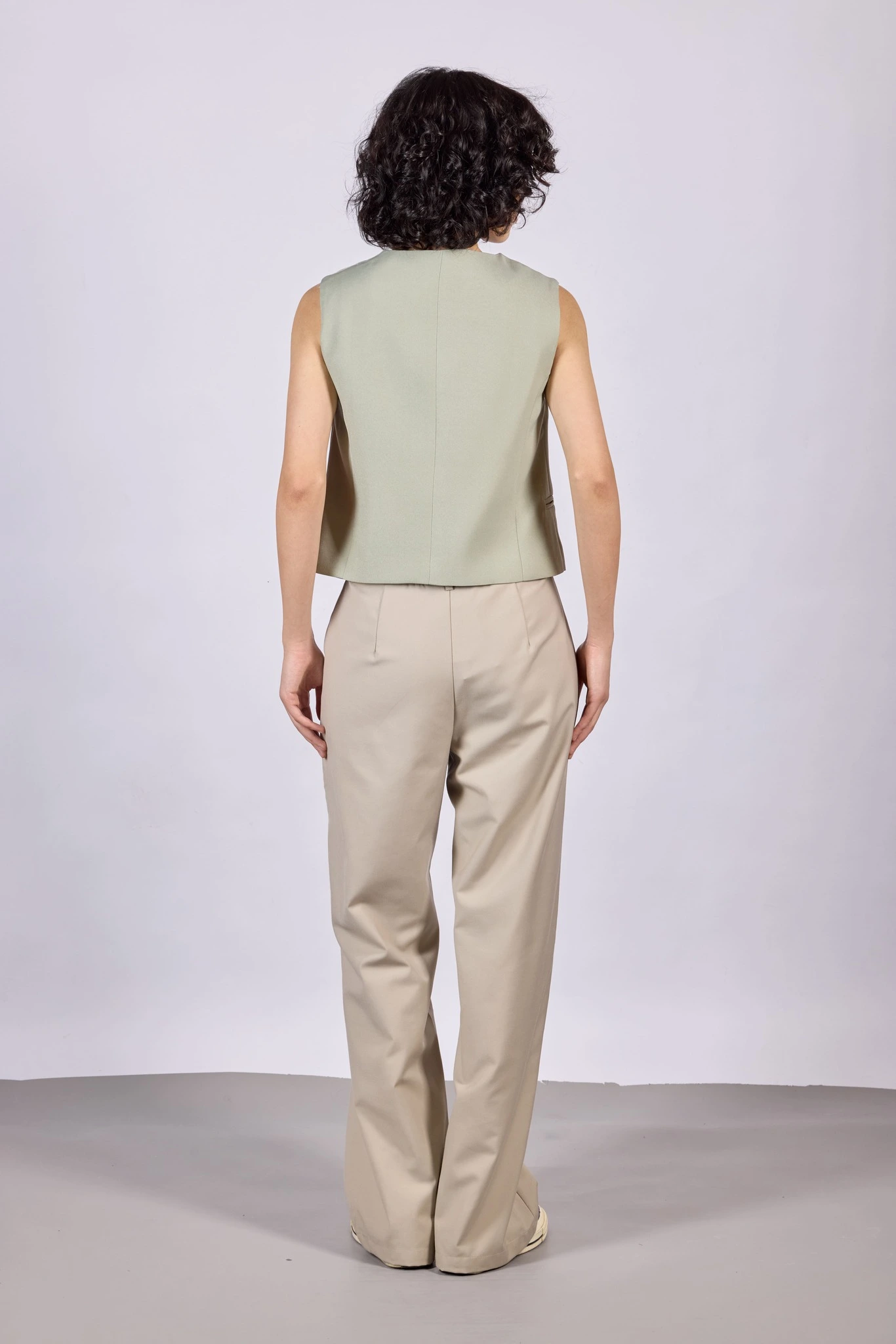 Жилетка светло-зеленый для женщин 44108-8 68