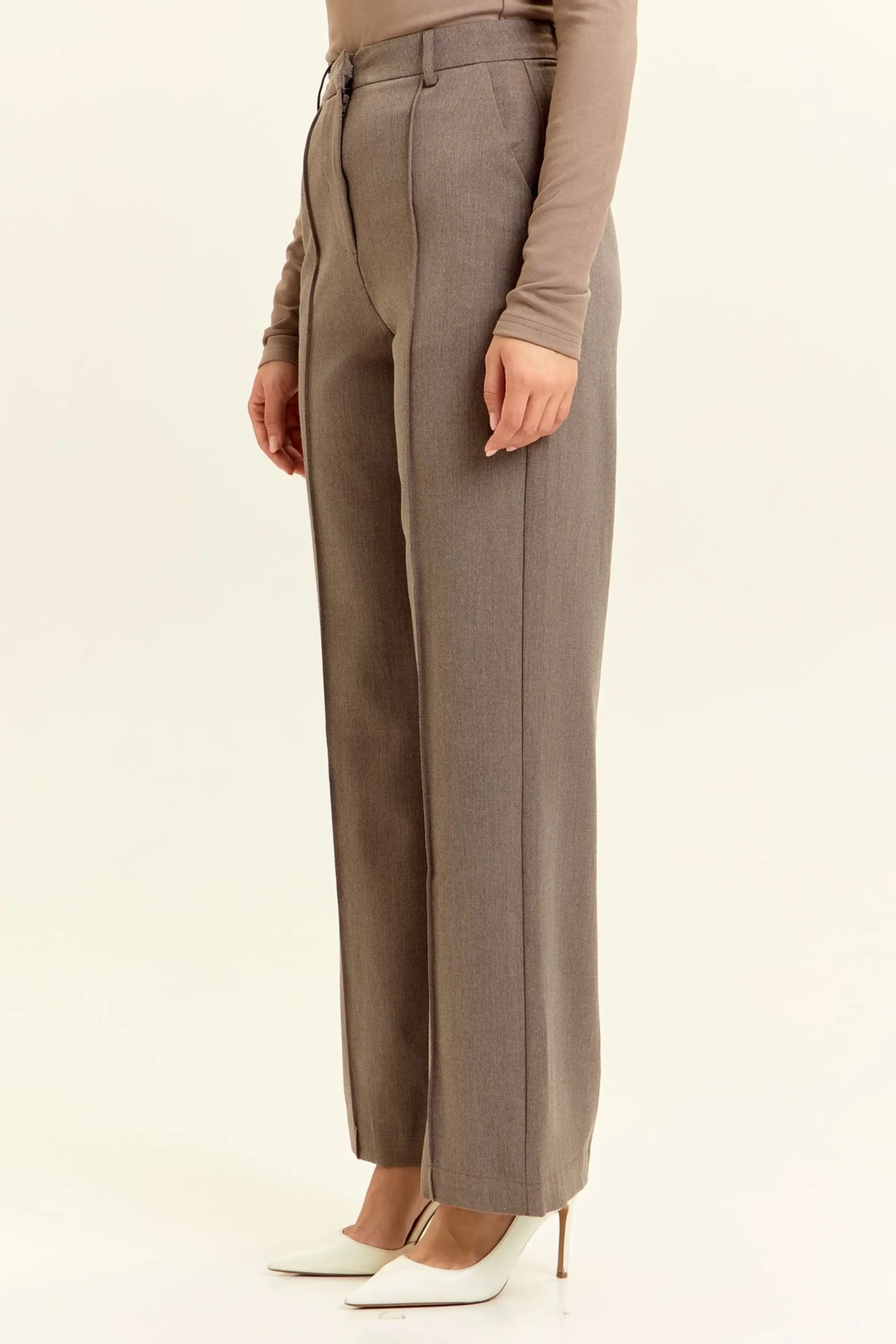 Брюки коричневый для женщин 47141-13 71