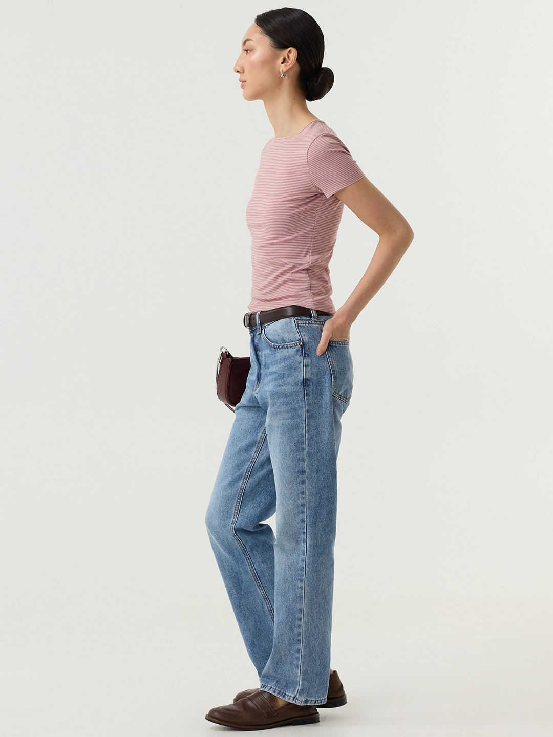 Футболка бело-розовая полоска для женщин 48278-51 67