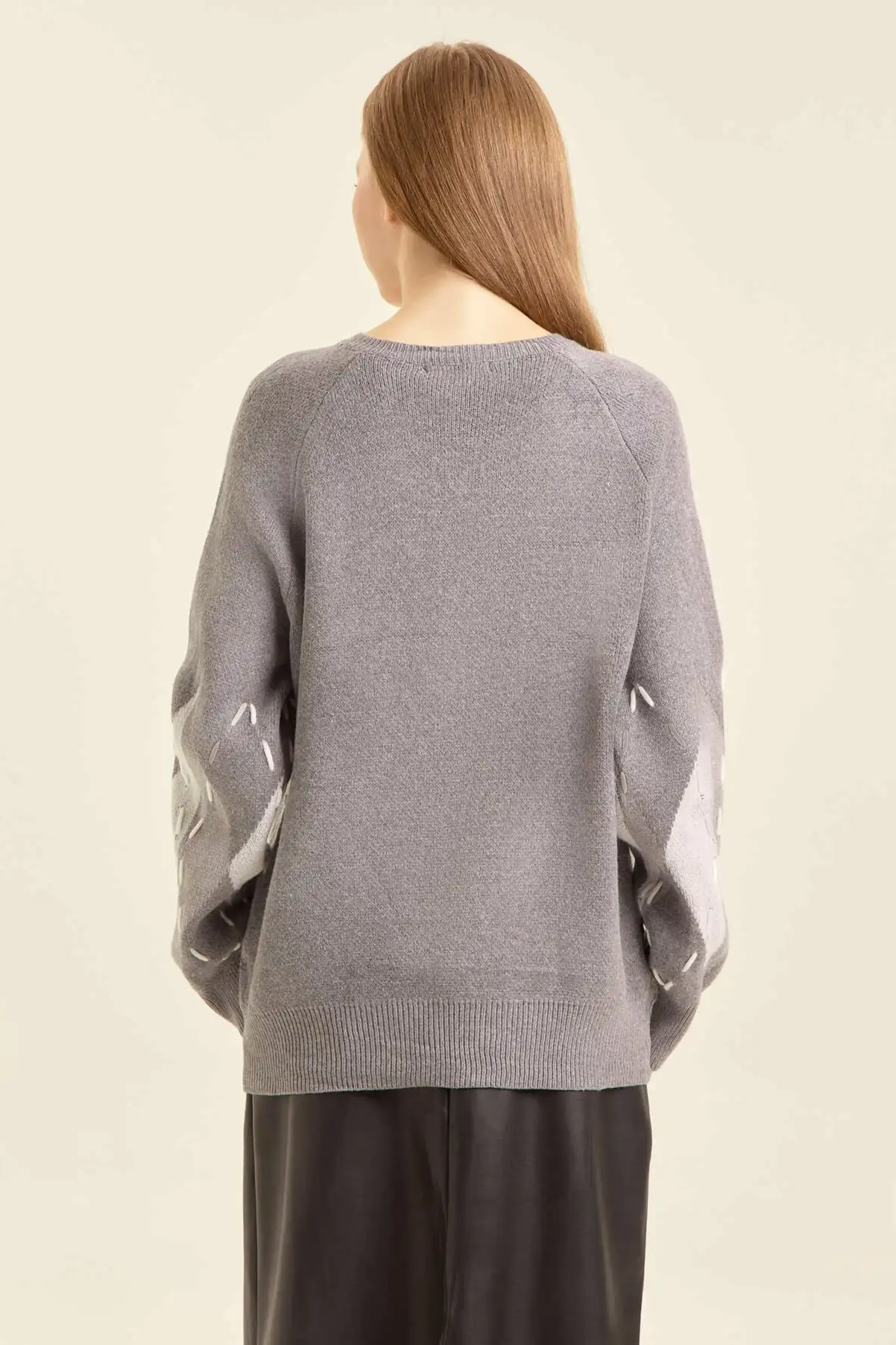 Свитер серый для женщин 47161-61 65