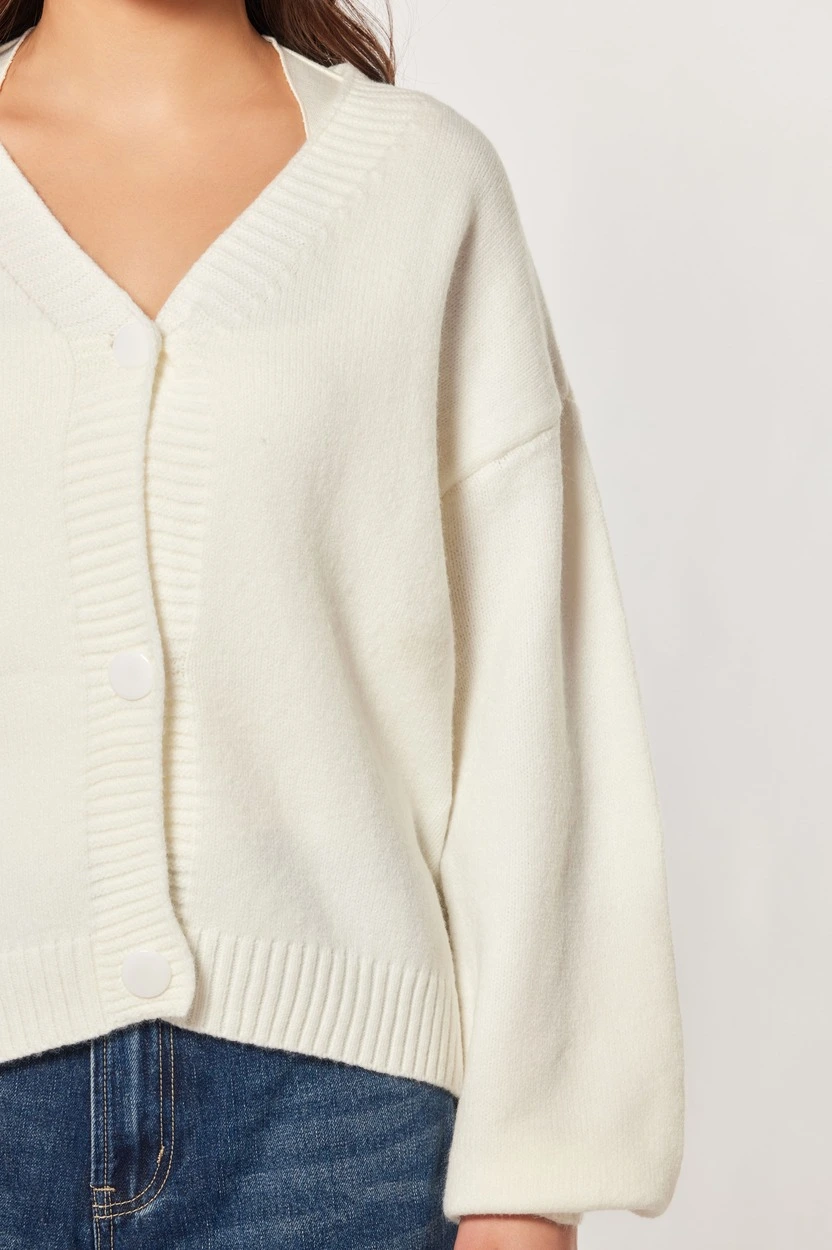 Кардиган белый для женщин 44147-4 50