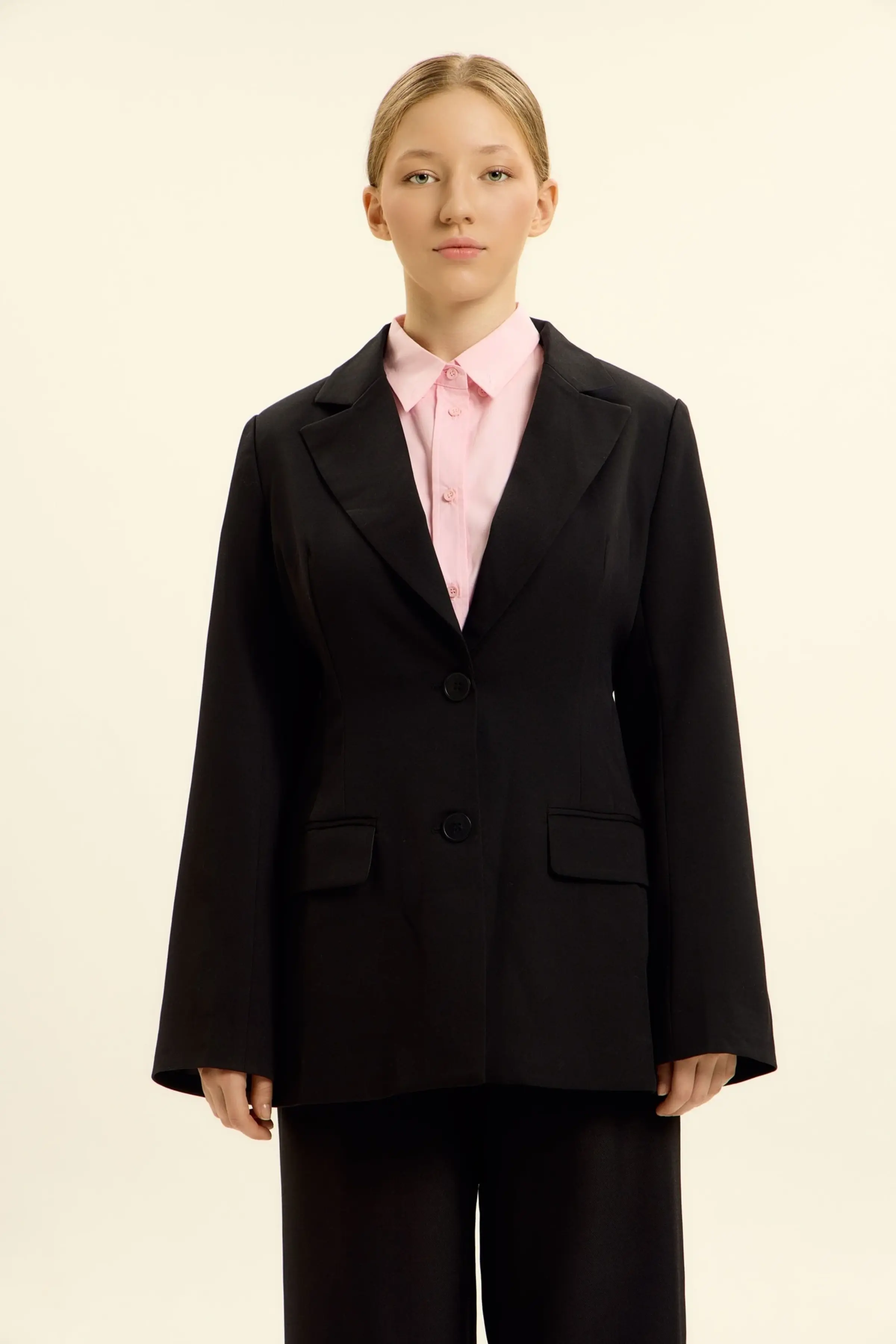 Жакет черный для женщин 46261-1 64