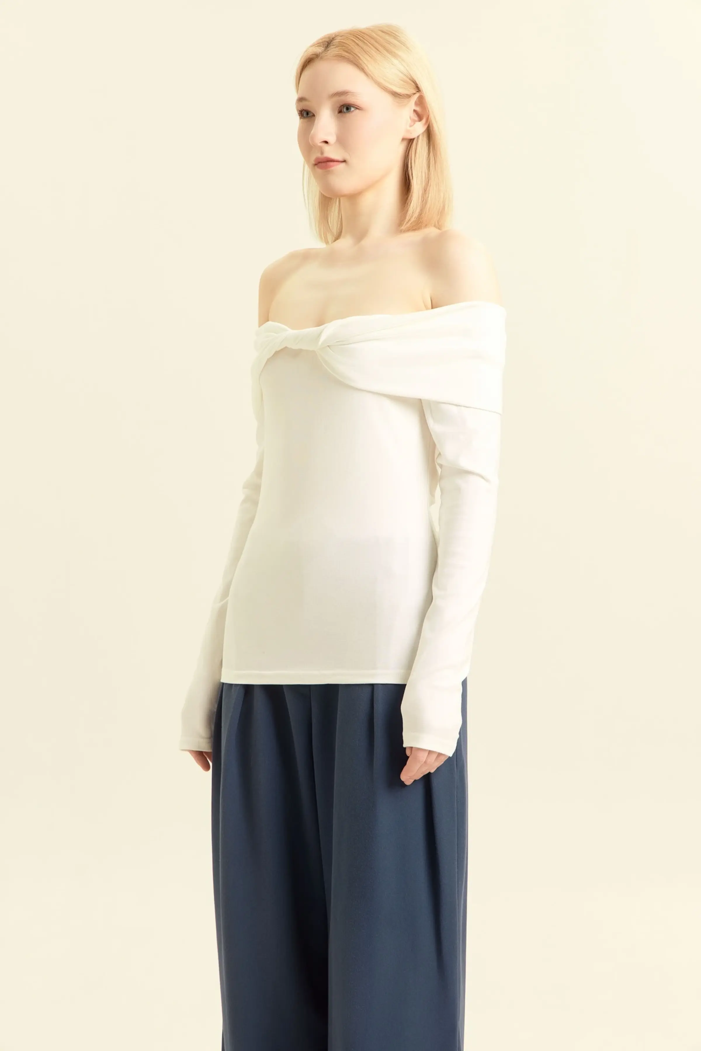 Лонгслив белый для женщин 46243-4 59