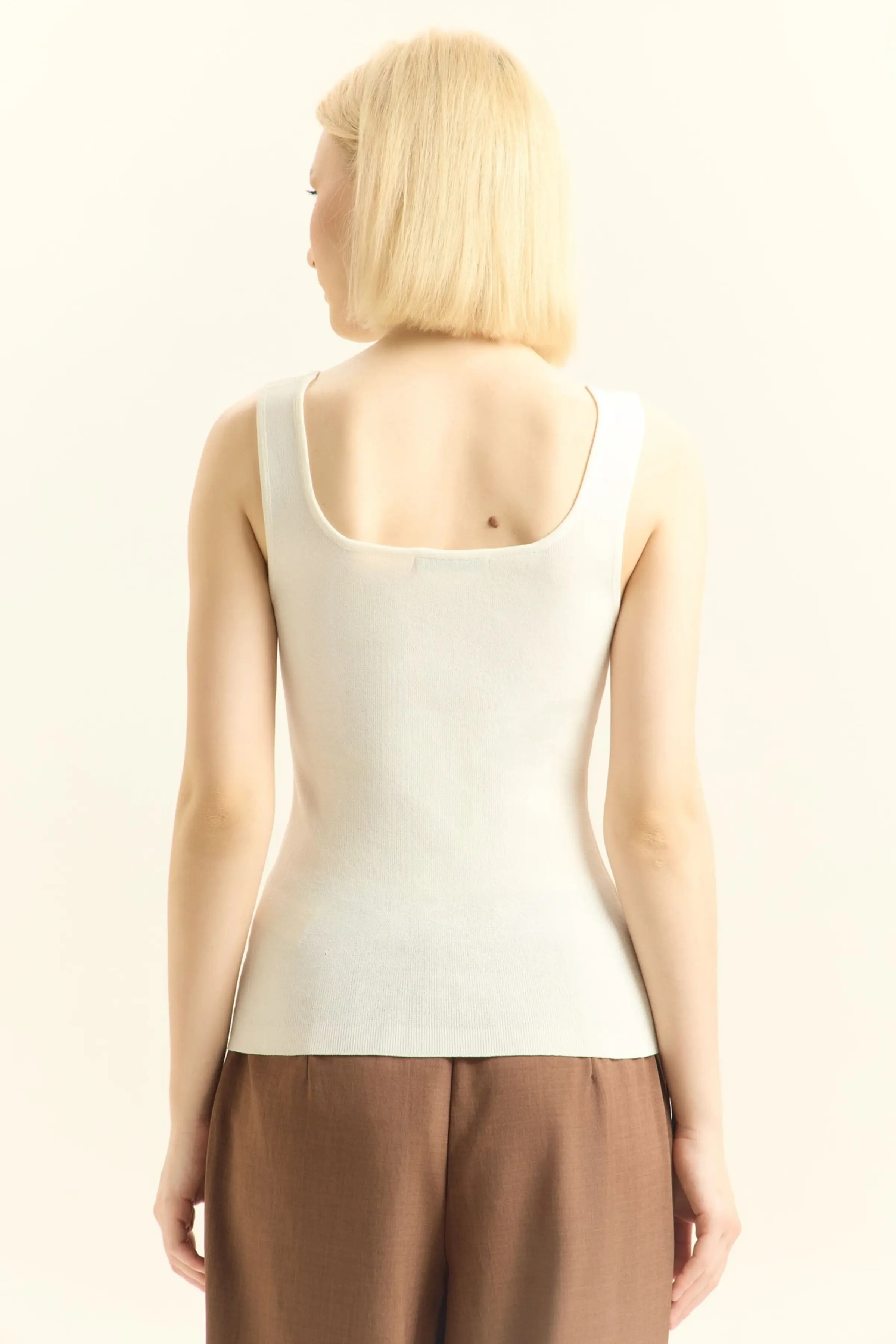 Топ белый для женщин 45212-4 46