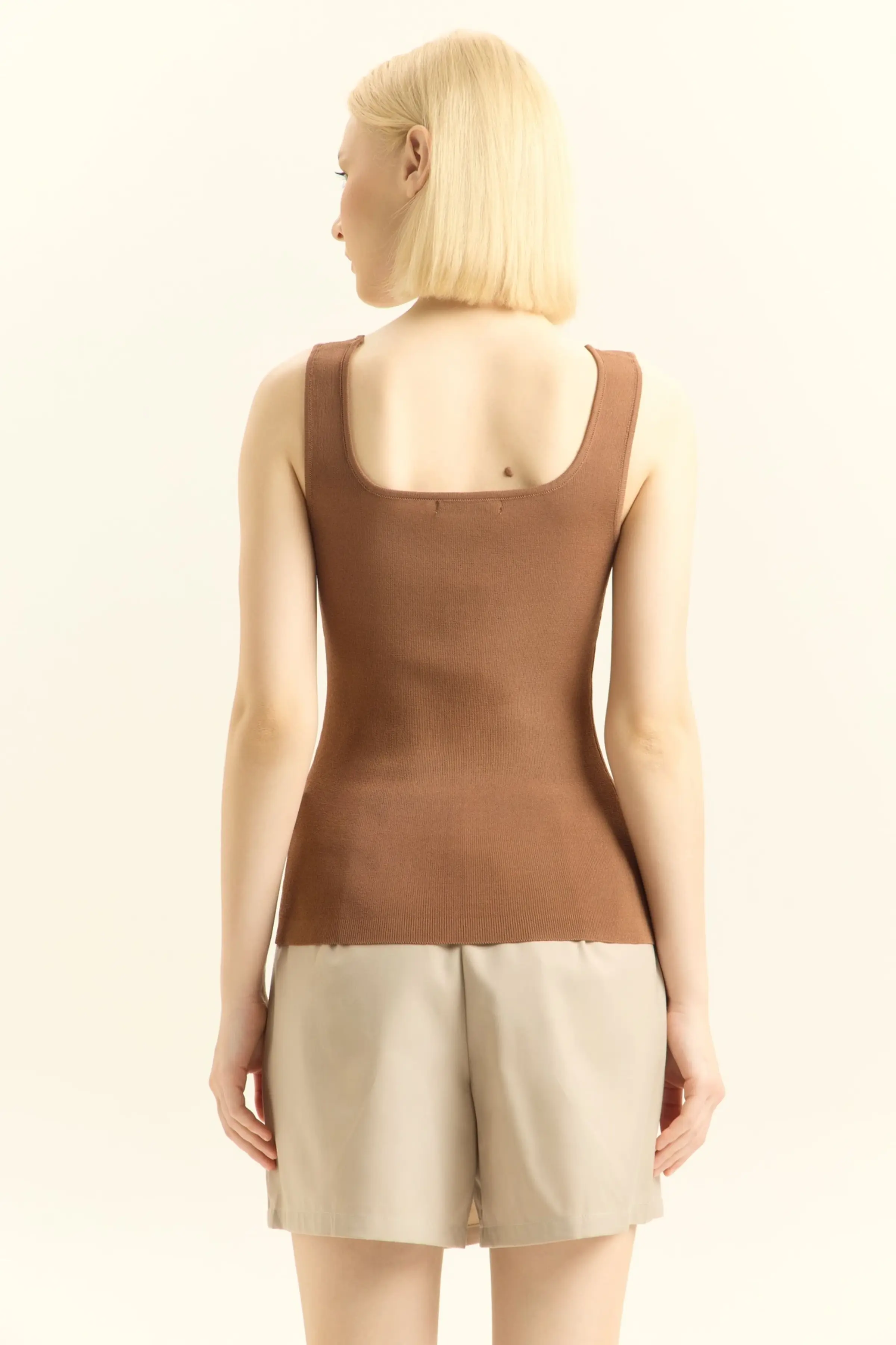 Топ коричневый для женщин 45212-13 46