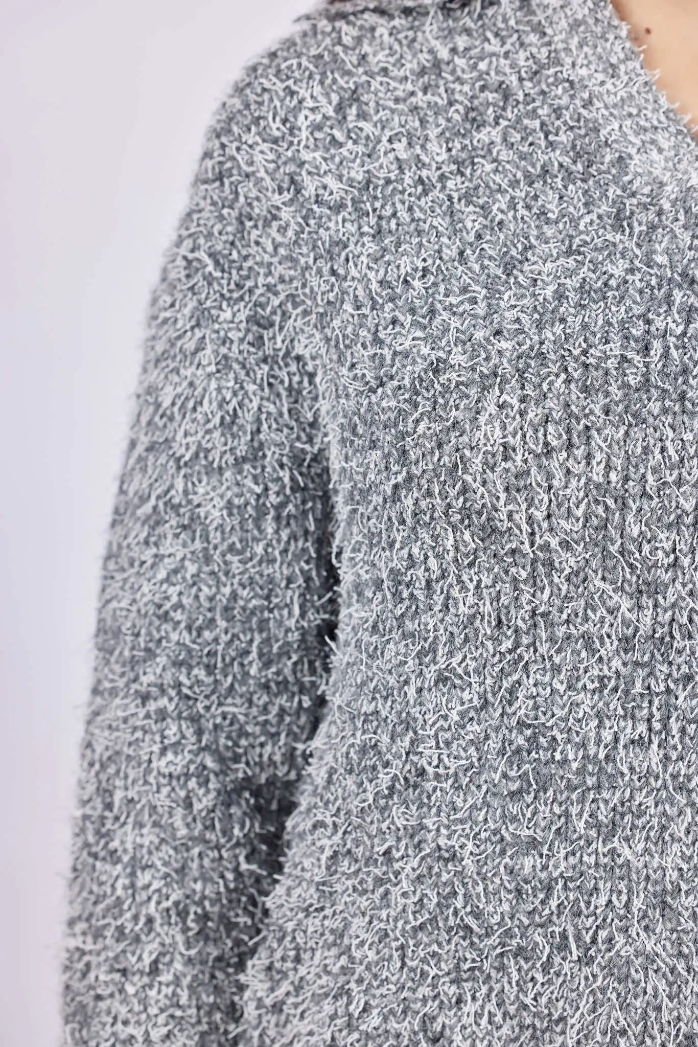 Свитер темно-серый для женщин 43242-12 65