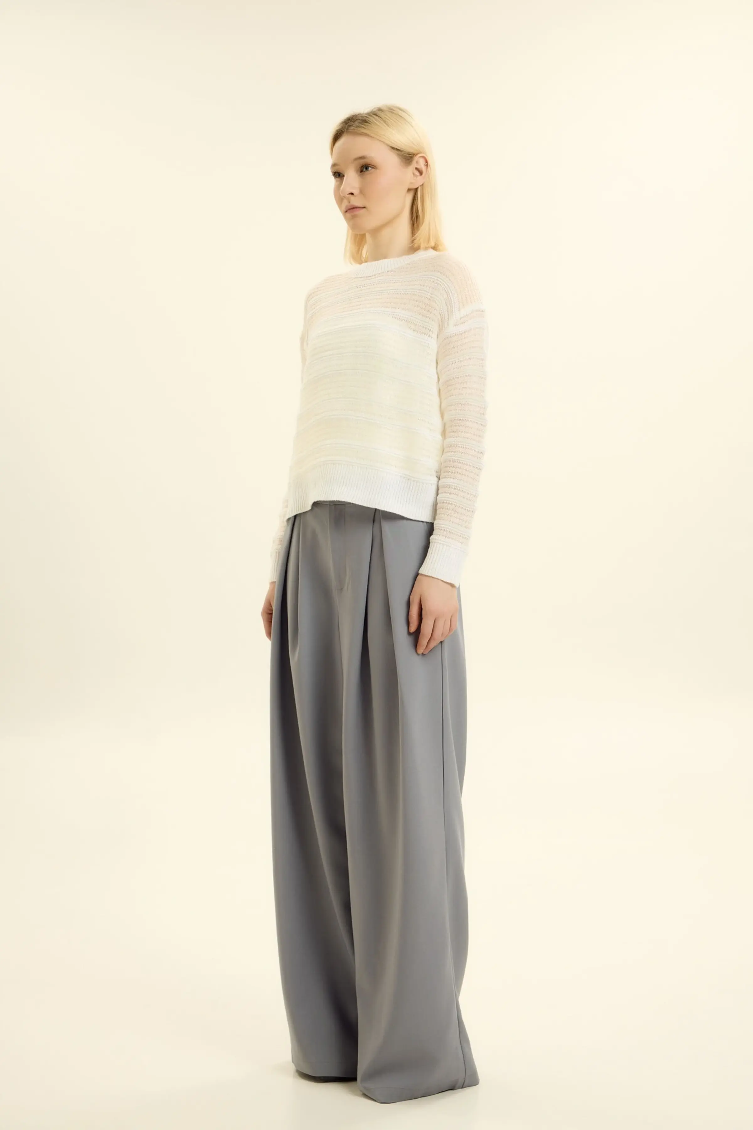 Джемпер белый для женщин 46225-4 60