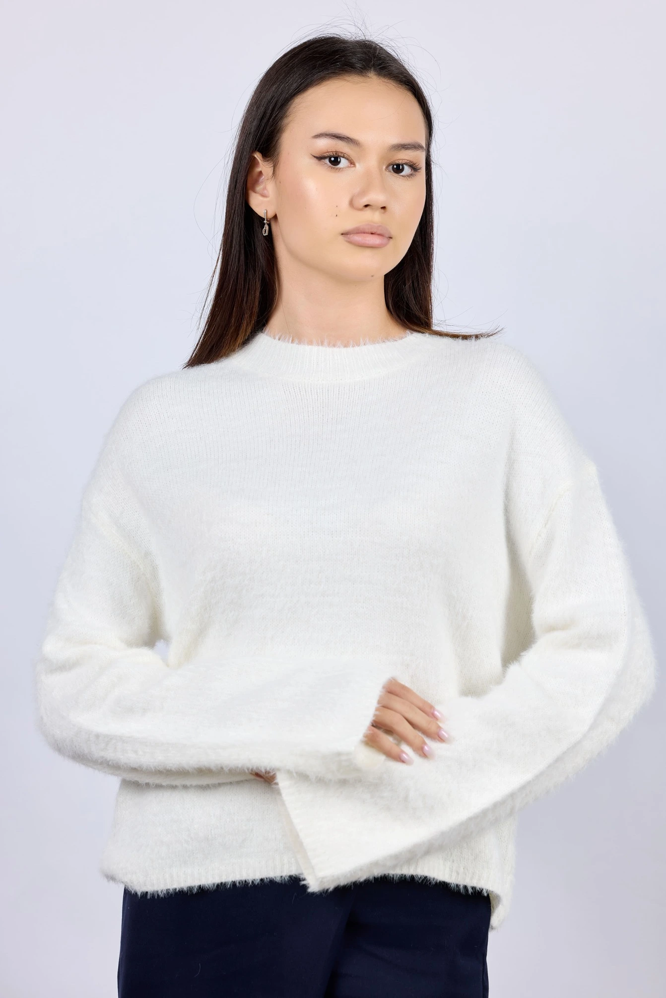 Свитер белый для женщин 43130-4 65