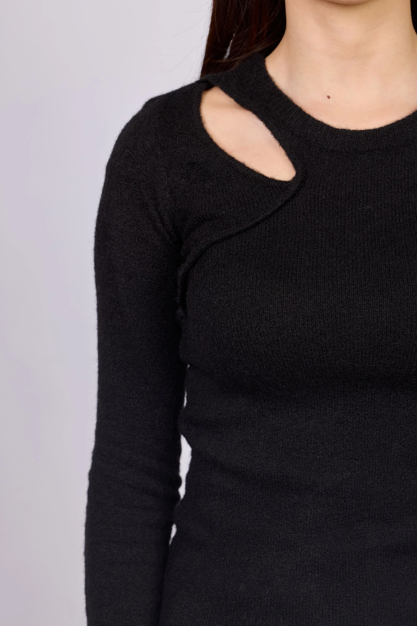 Джемпер черный для женщин 42217-1 60