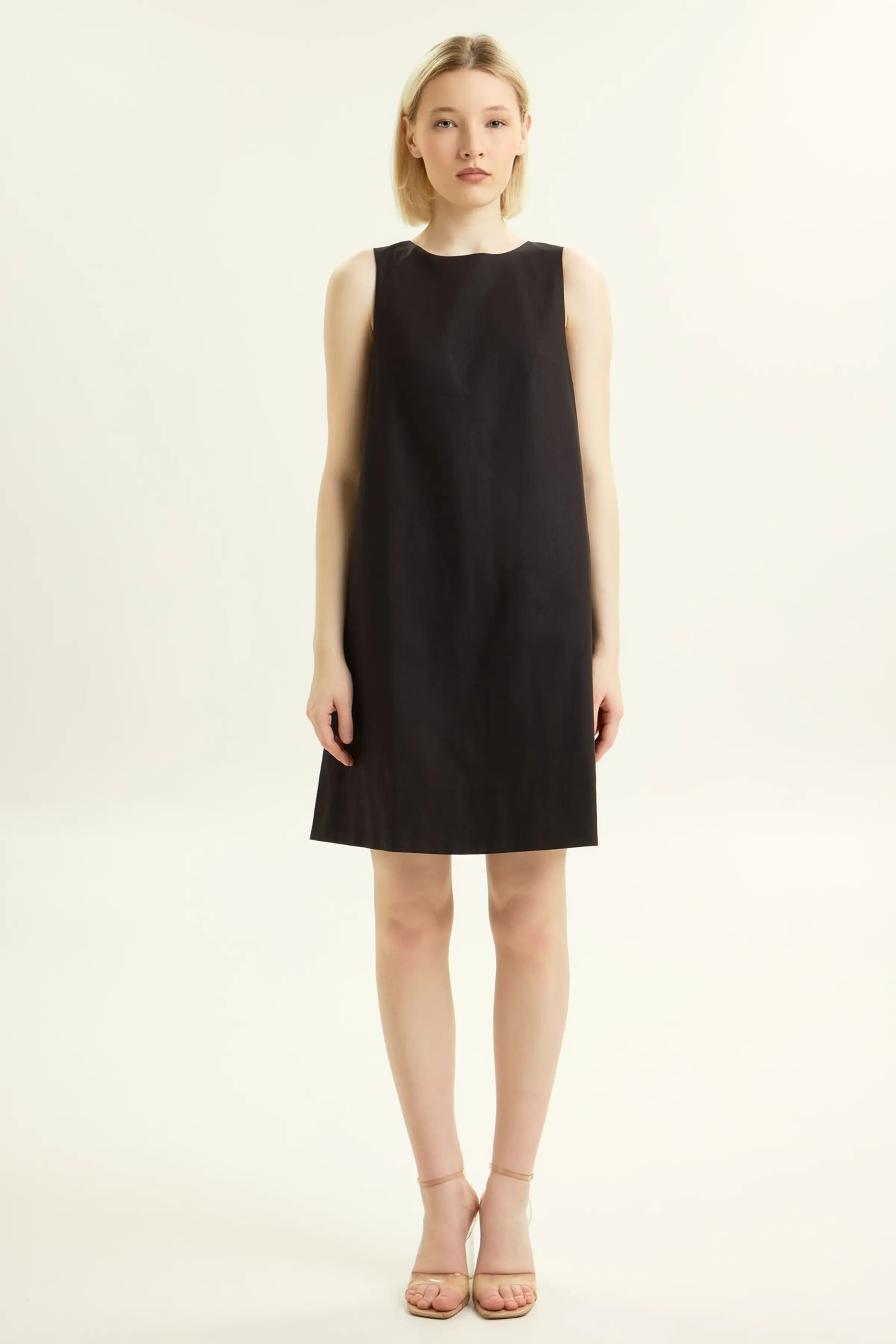 Сарафан черный для женщин 45287-1 48