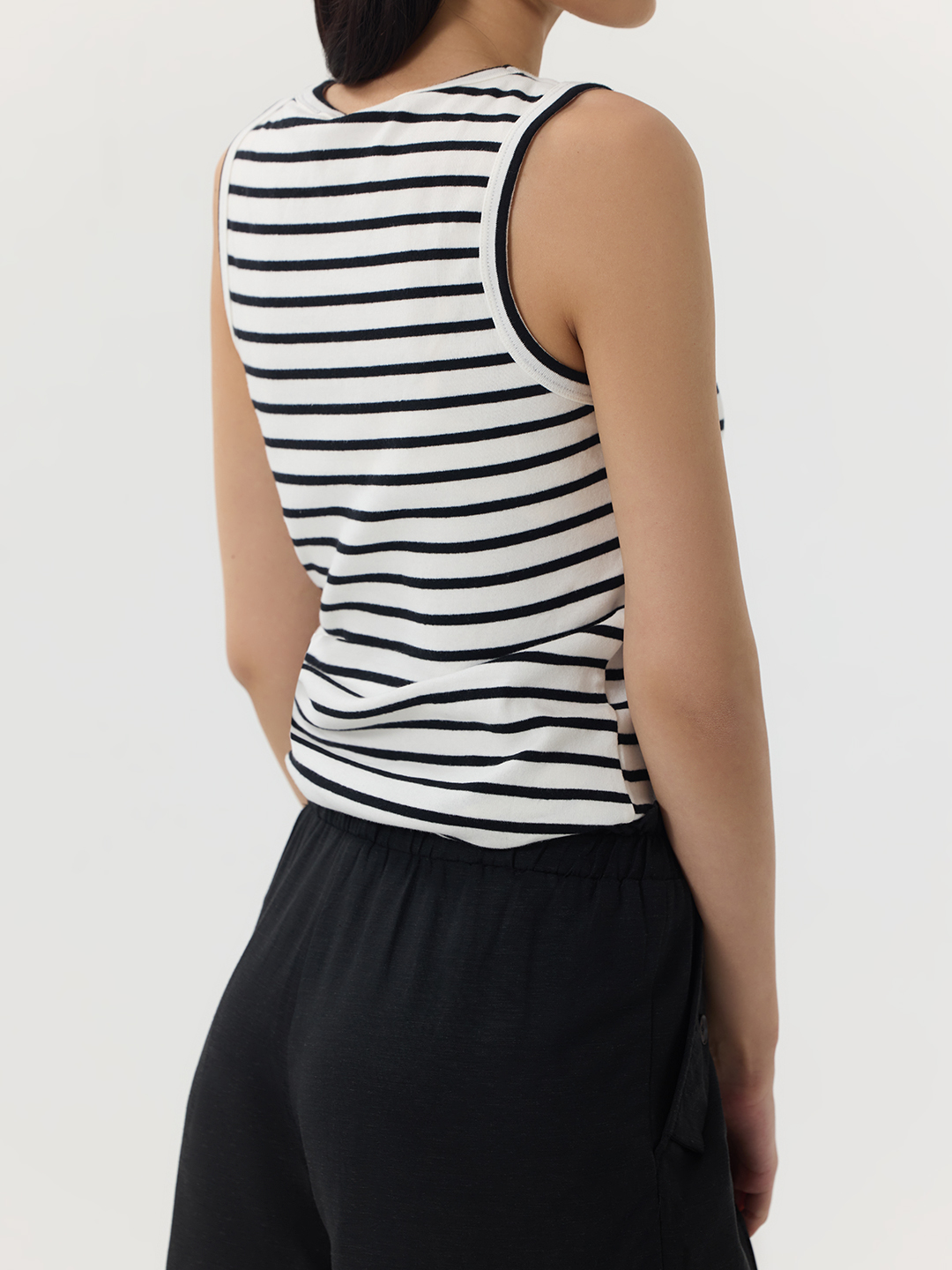 Топ бело-черная полоска для женщин 49178-46 46