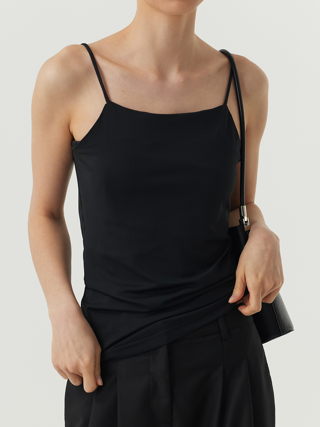 Топ черный для женщин 48195-1 46