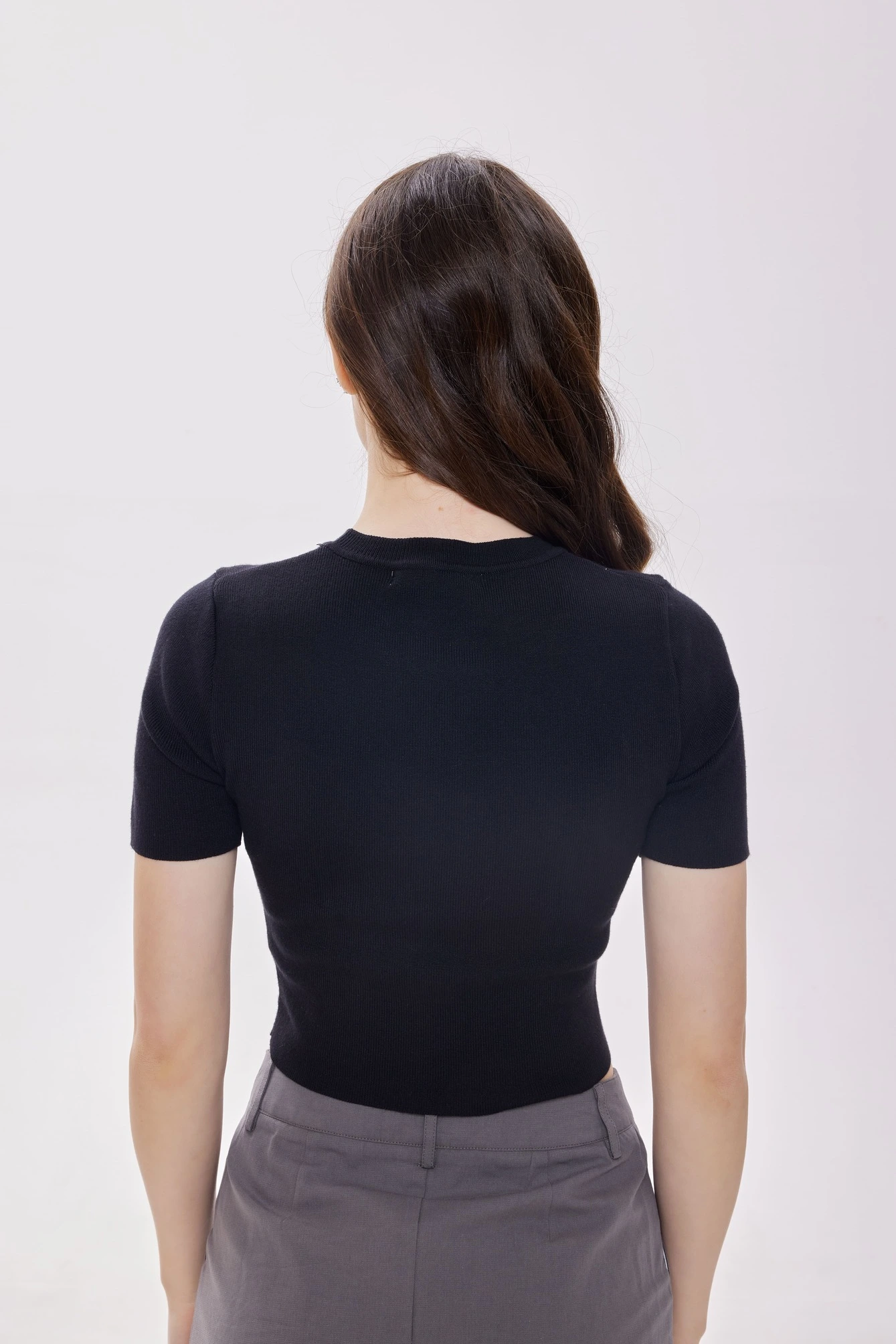 Джемпер черный для женщин 40198-1 60