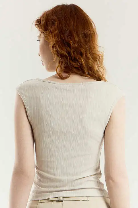 Футболка бежевый для женщин 45121-15 67