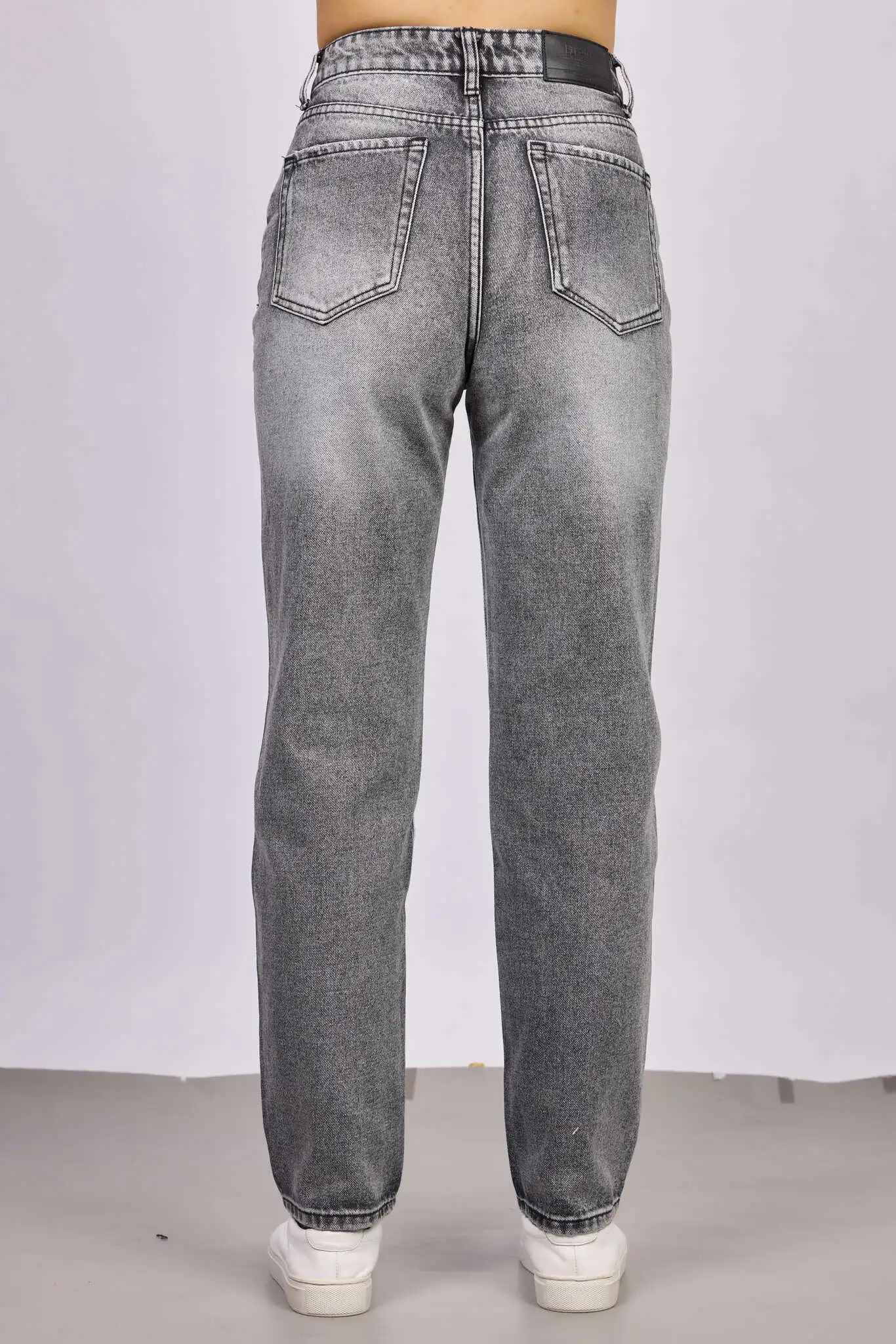 Джинсы серый для женщин 42755-61 74