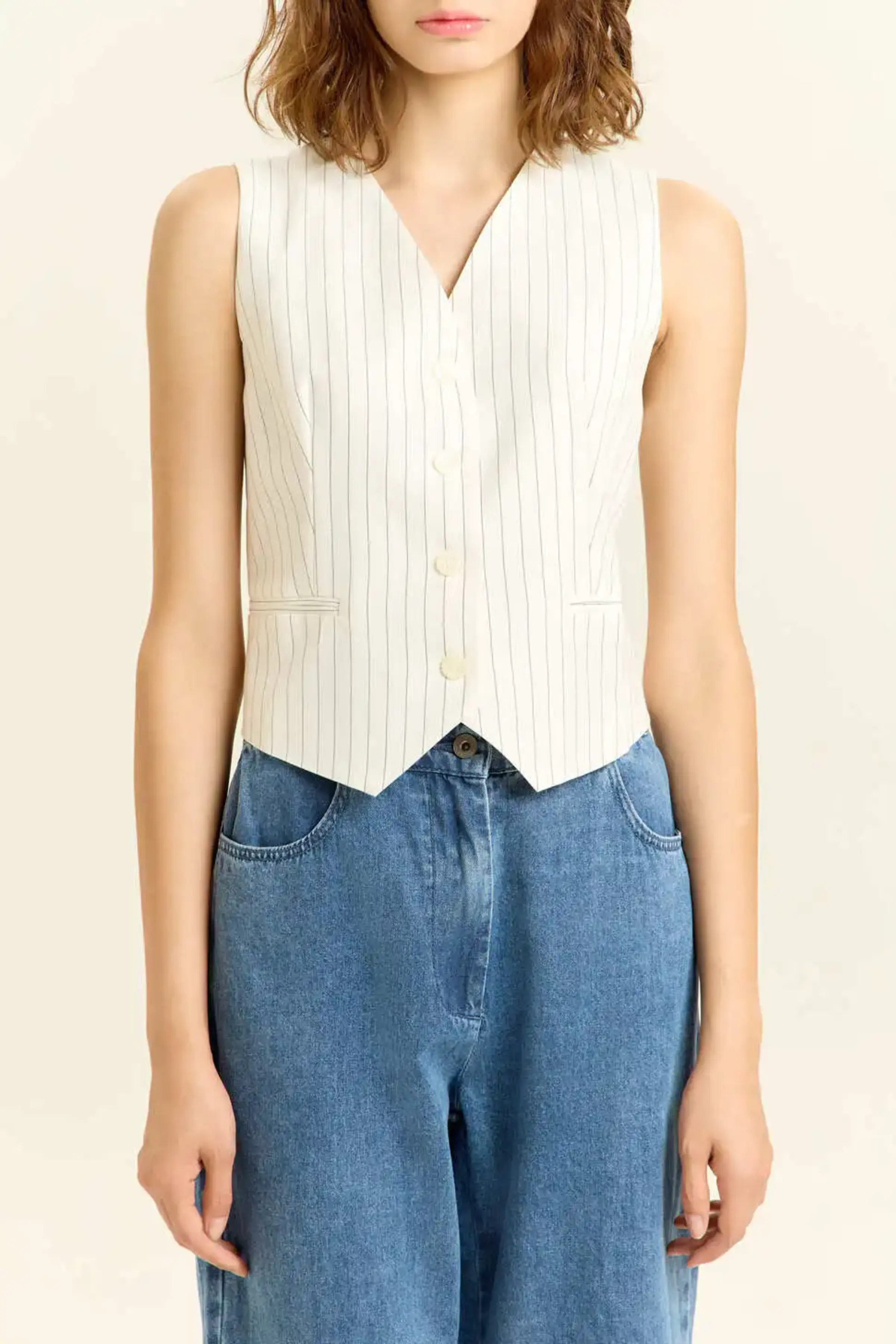 Жилетка бело-черная полоска для женщин 45108-46 68