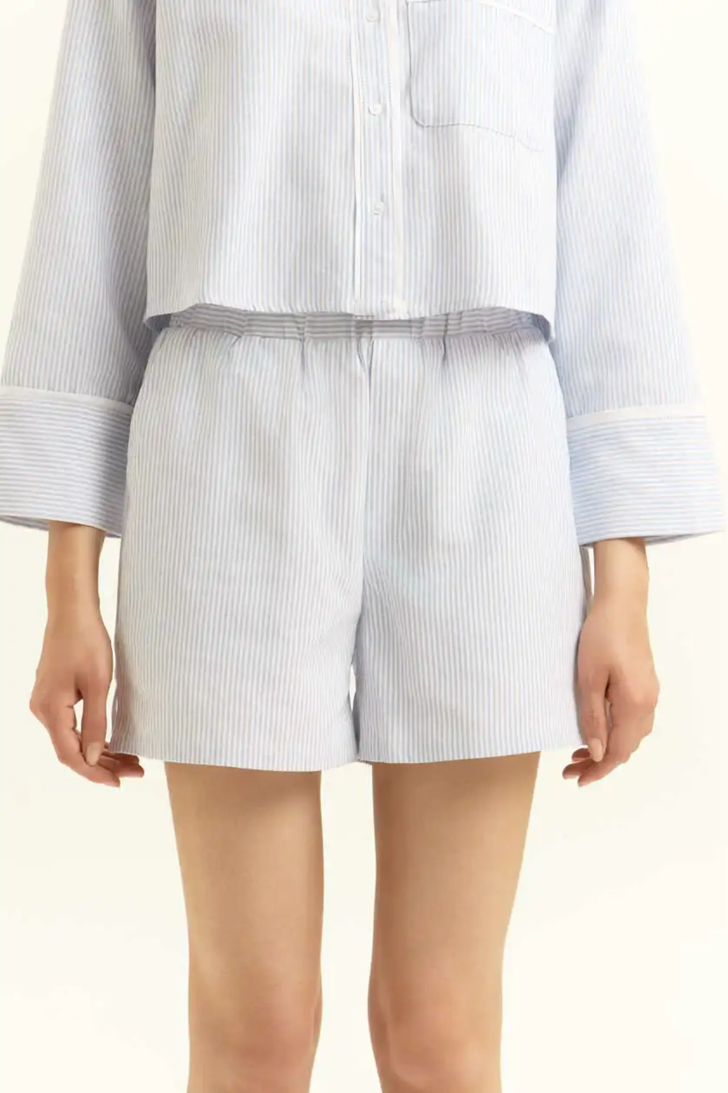 Шорты бело-голубая полоска для женщин 45197-47 57