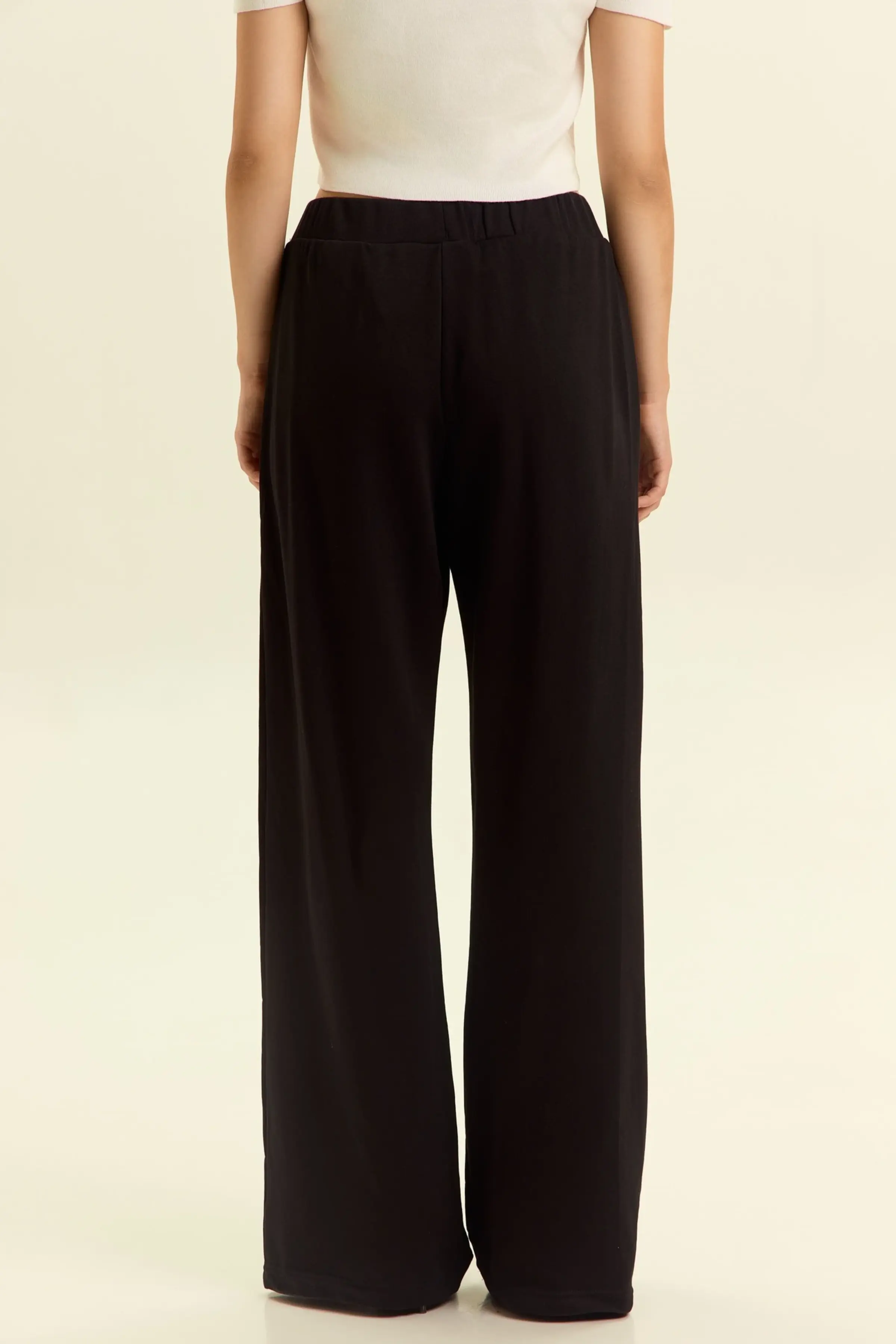 Брюки черный для женщин 46168-1 71