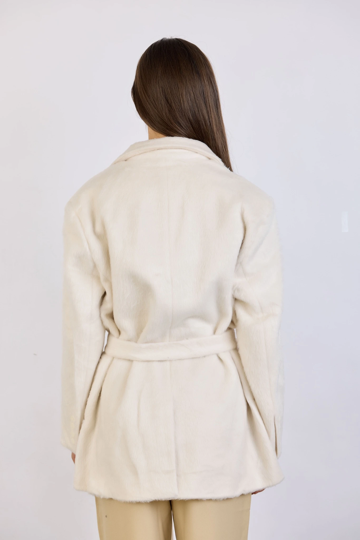 Пальто белый для женщин 43427-4 53