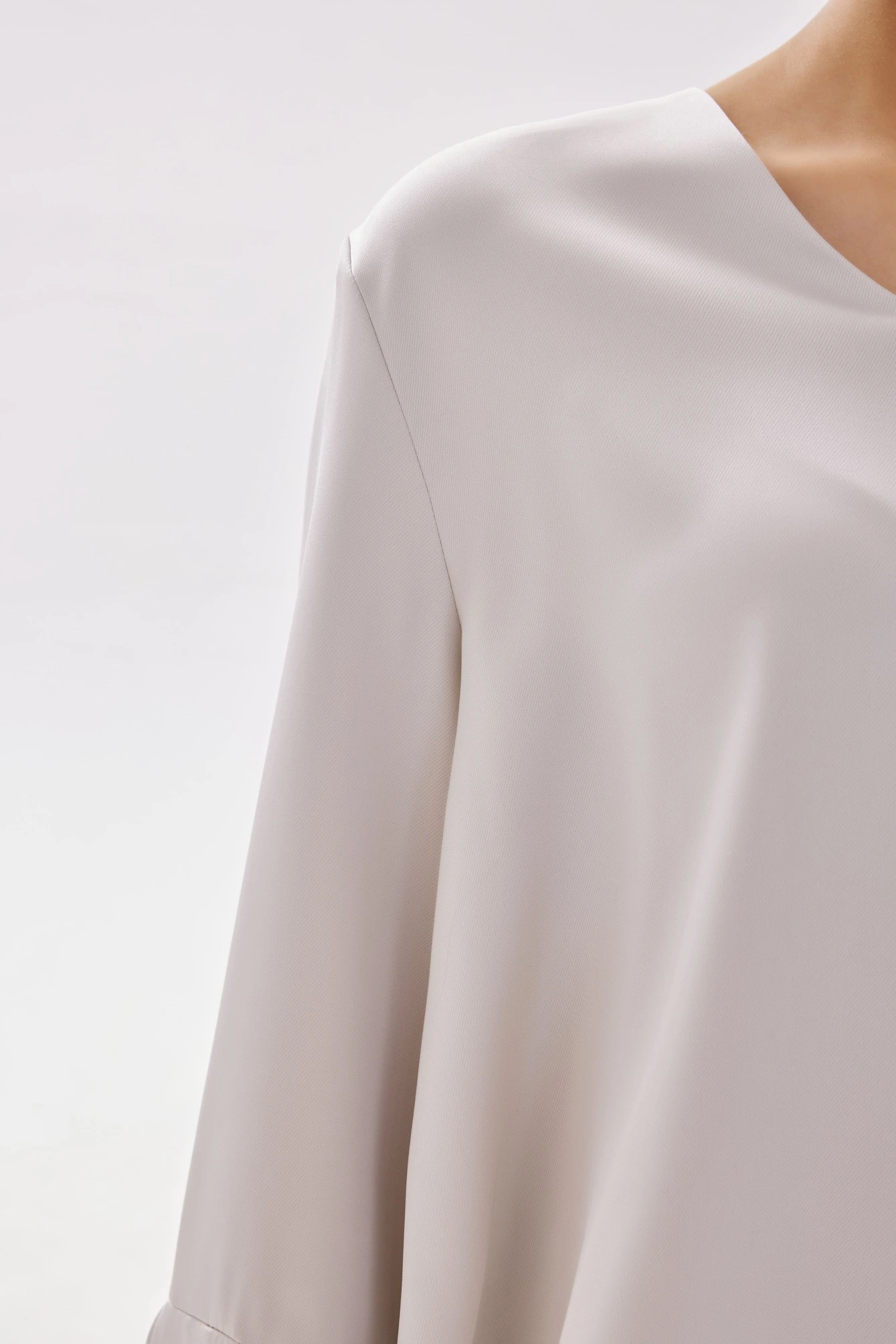 Блузка бежевый для женщин 40276-15 28