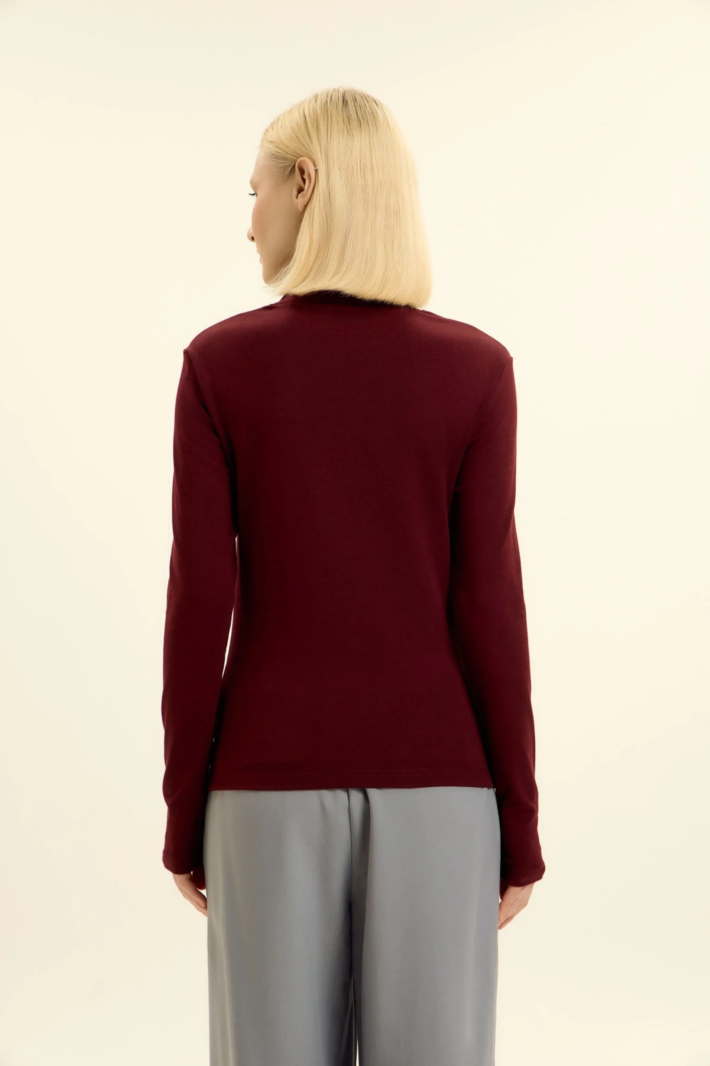Лонгслив бордовый для женщин 46229-67 59
