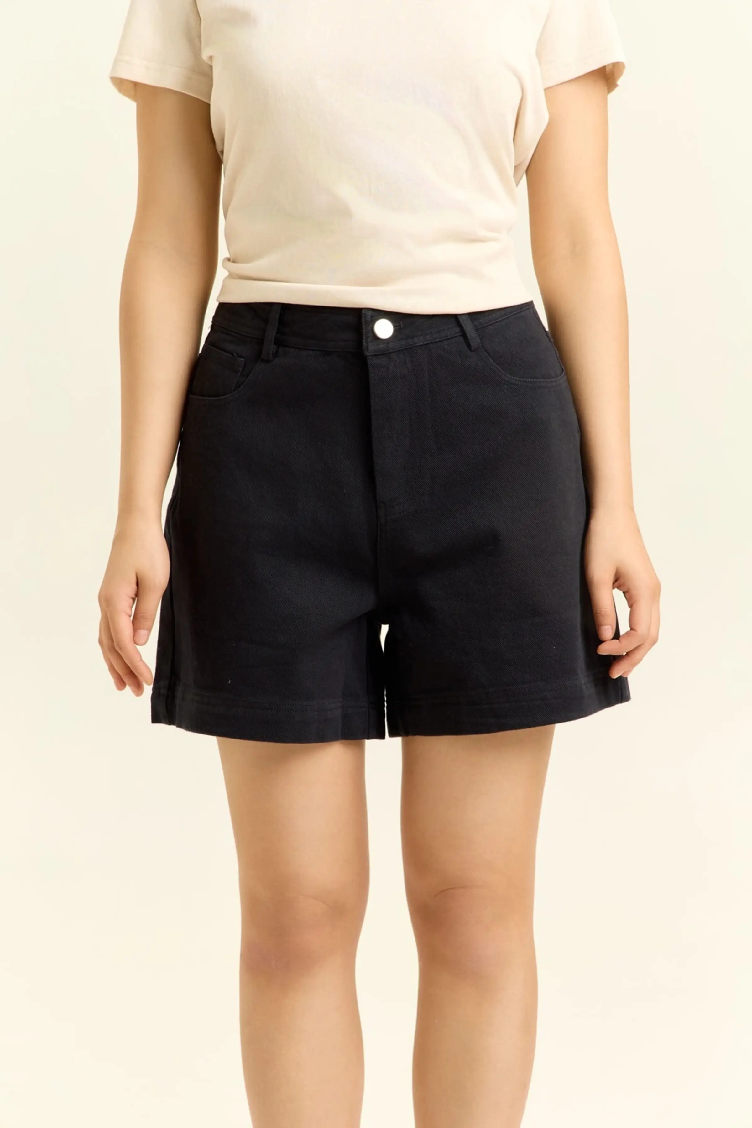 Шорты черный для женщин 41215-1 57