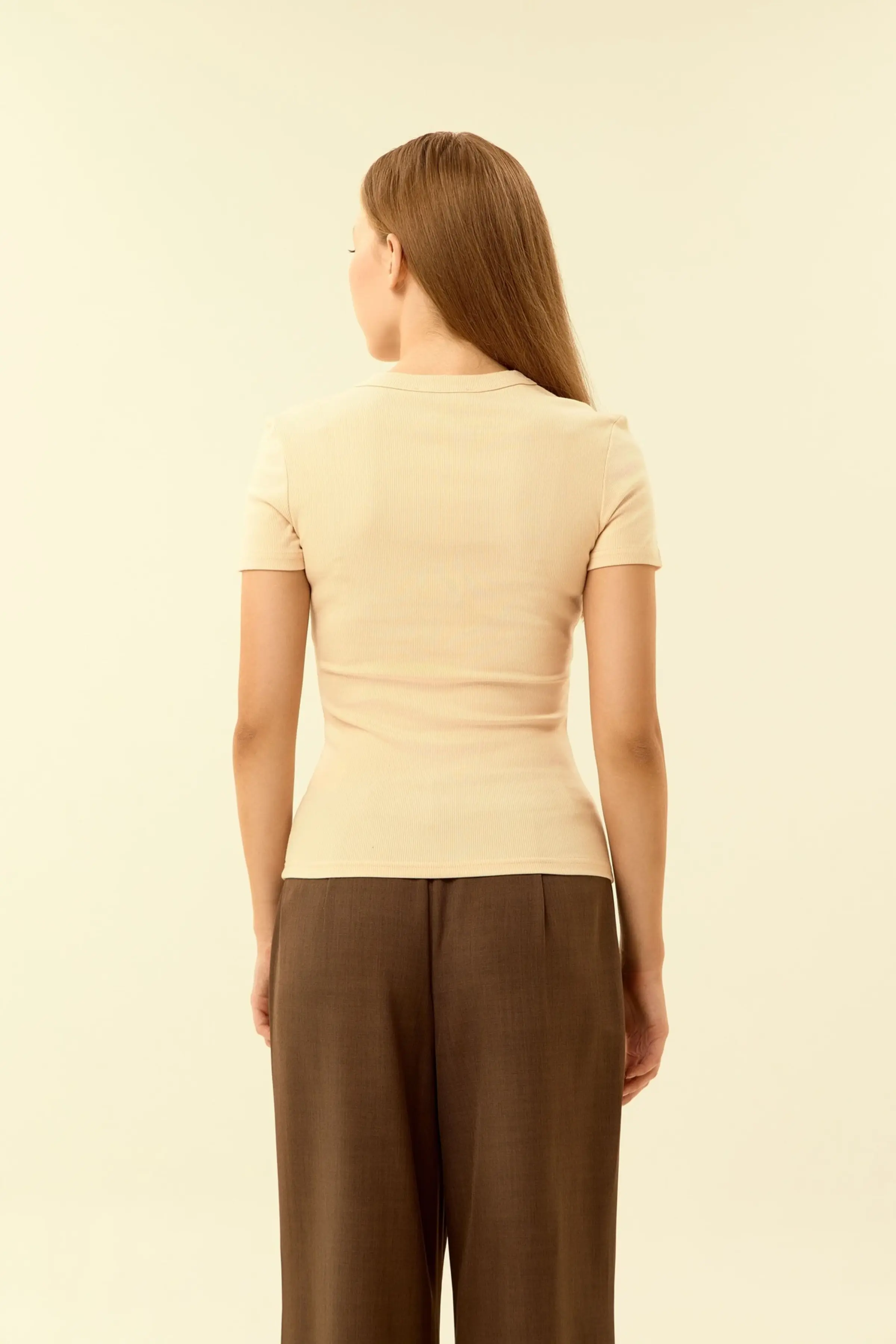 Футболка бежевый для женщин 46341-15 67