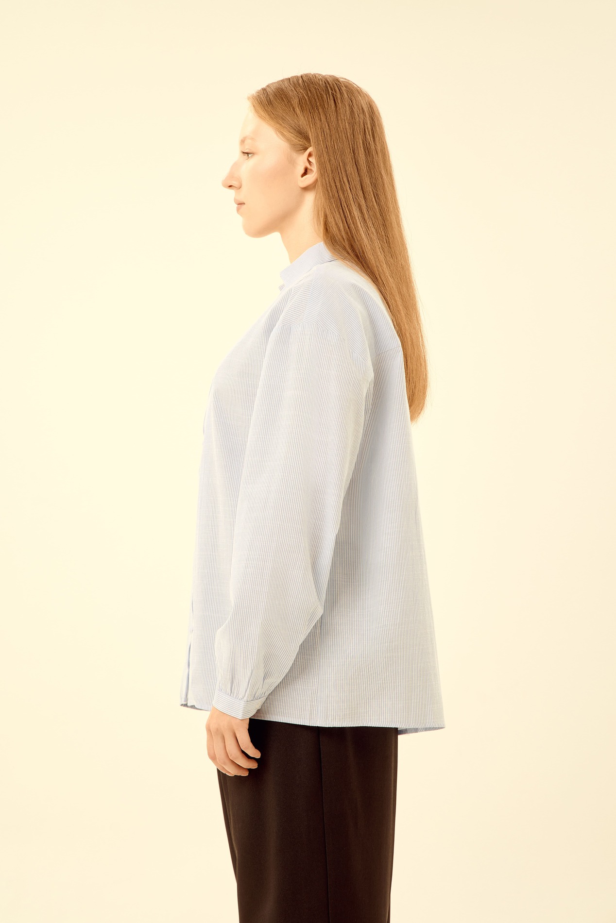 Рубашка бело-голубая полоска для женщин 45237D-47 66