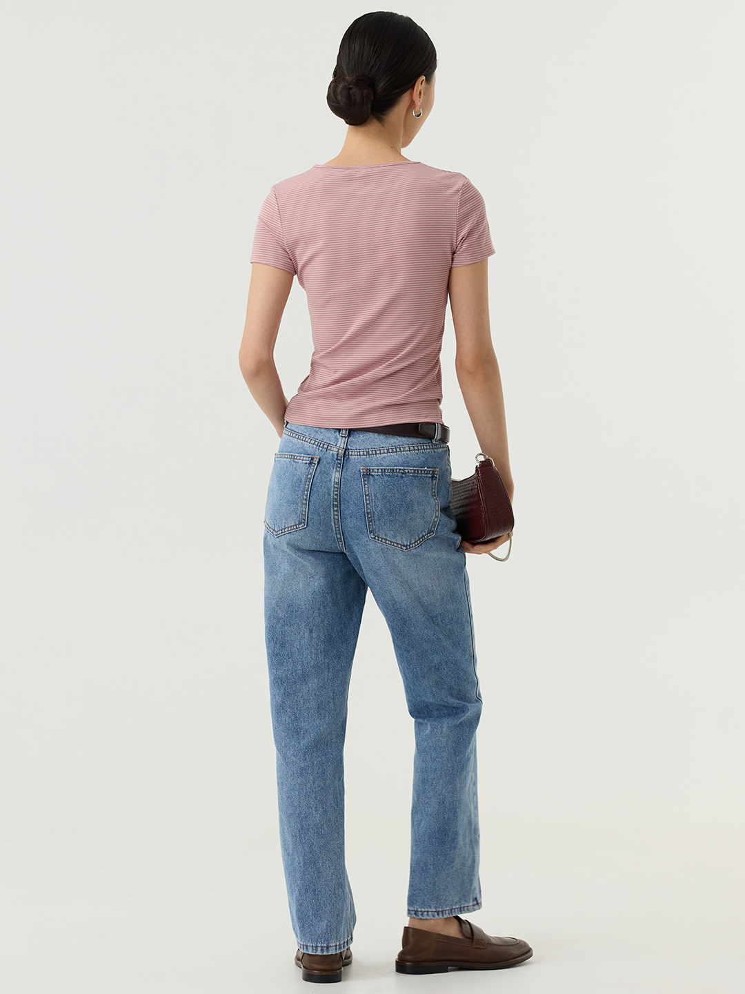 Футболка бело-розовая полоска для женщин 48278-51 67