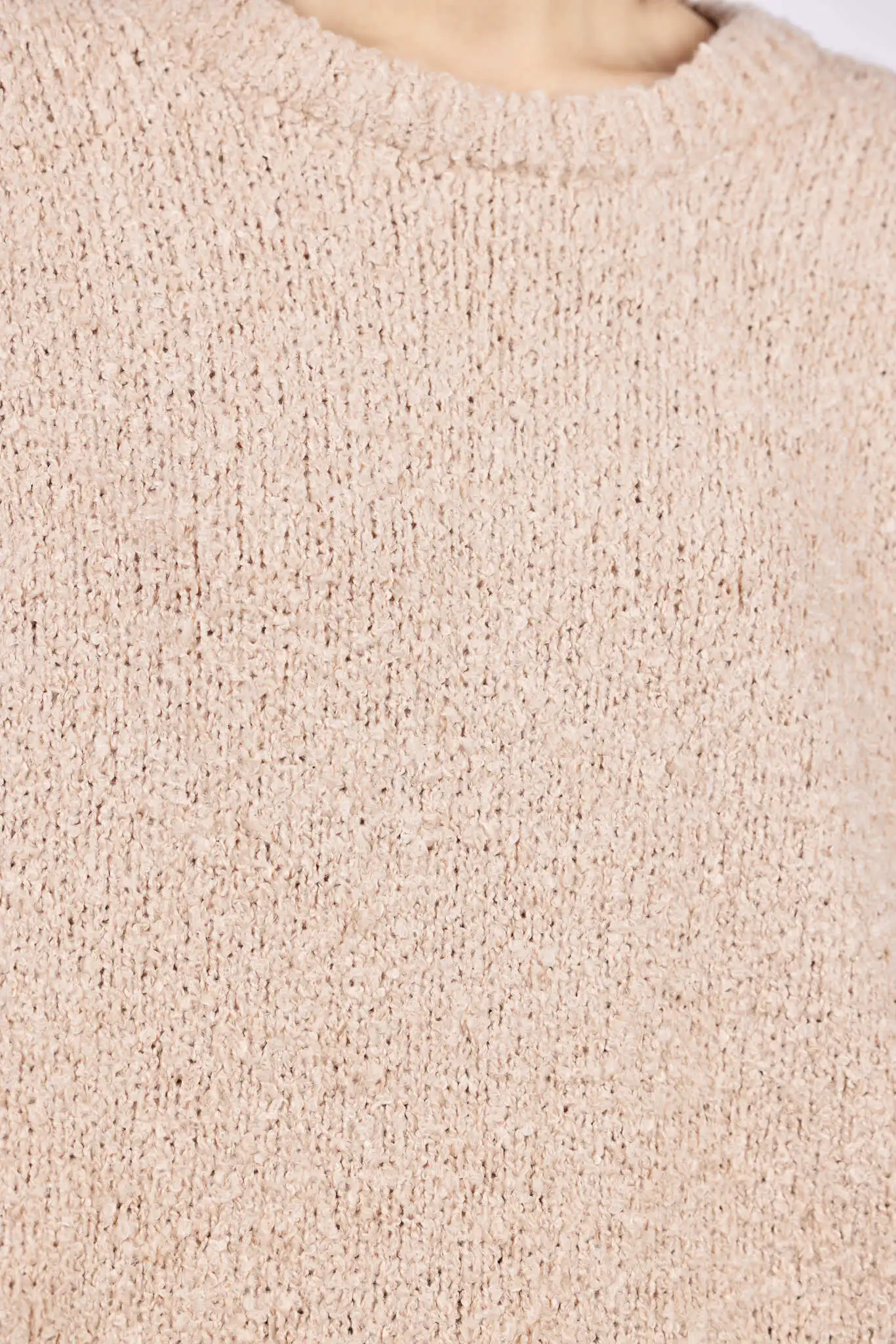 Свитер бежевый для женщин 43212-15 65