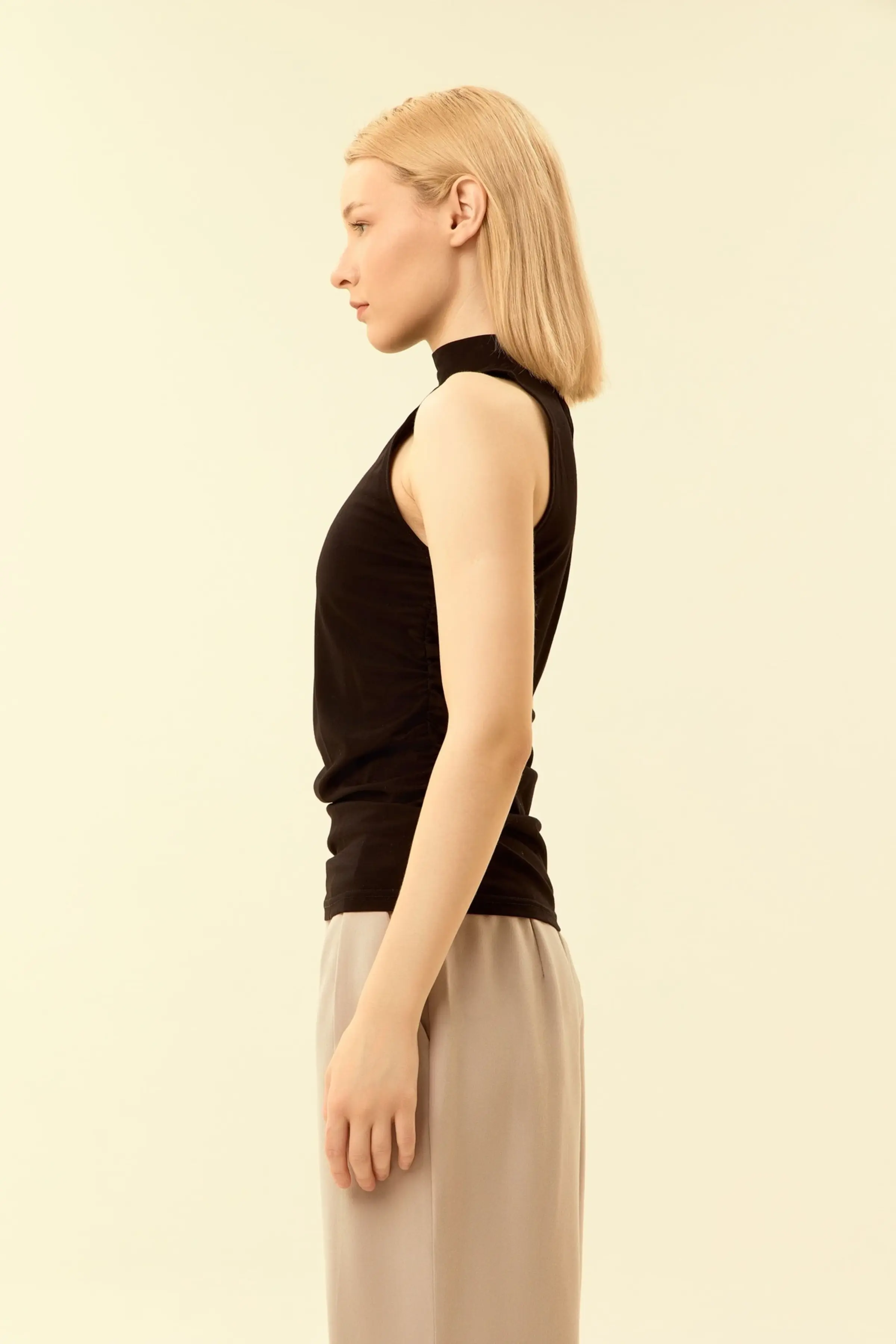 Топ черный для женщин 46107-1 46