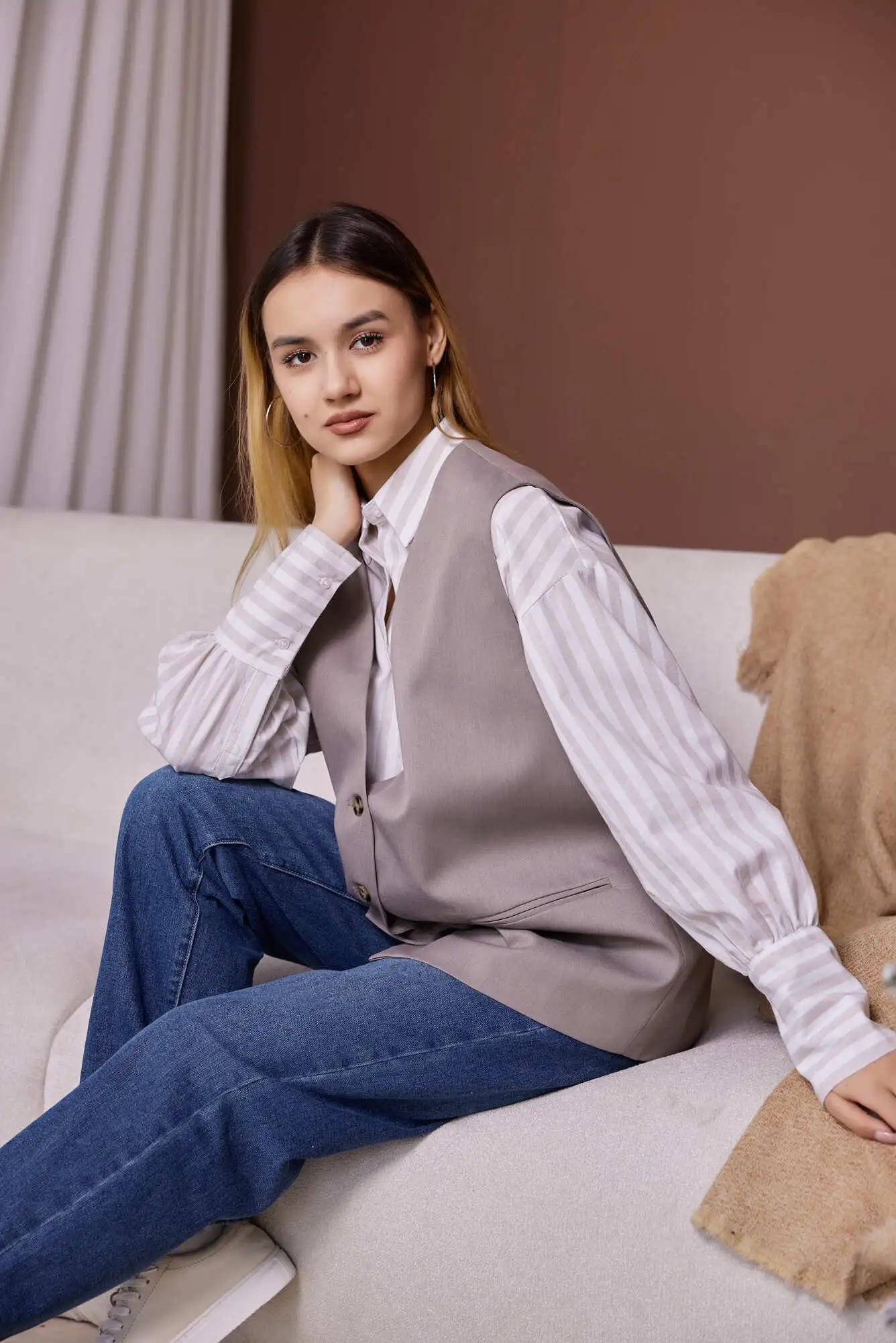 Жилетка коричневый для женщин 40292-13 68