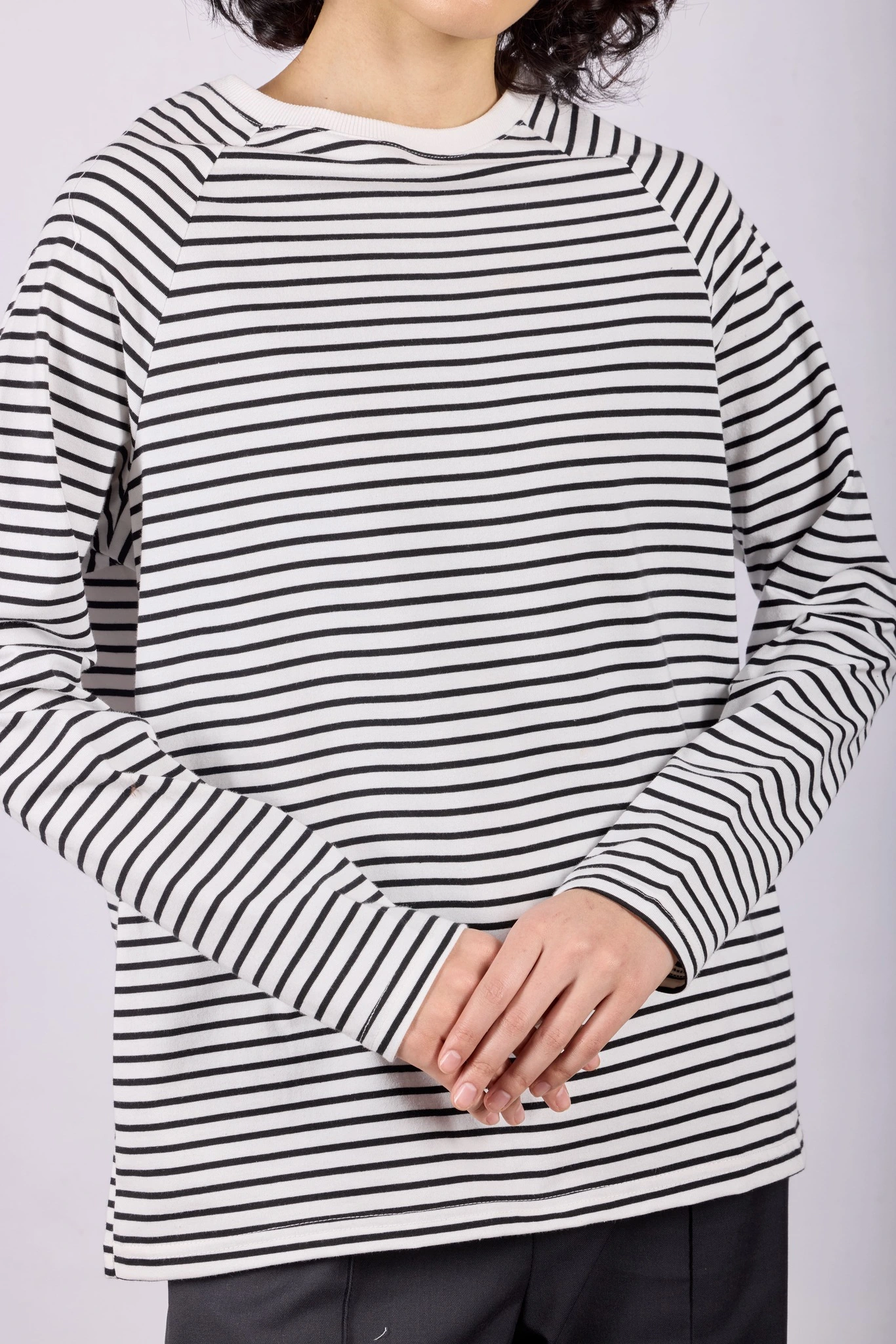 Лонгслив бело-синяя полоска для женщин 44118-48 59