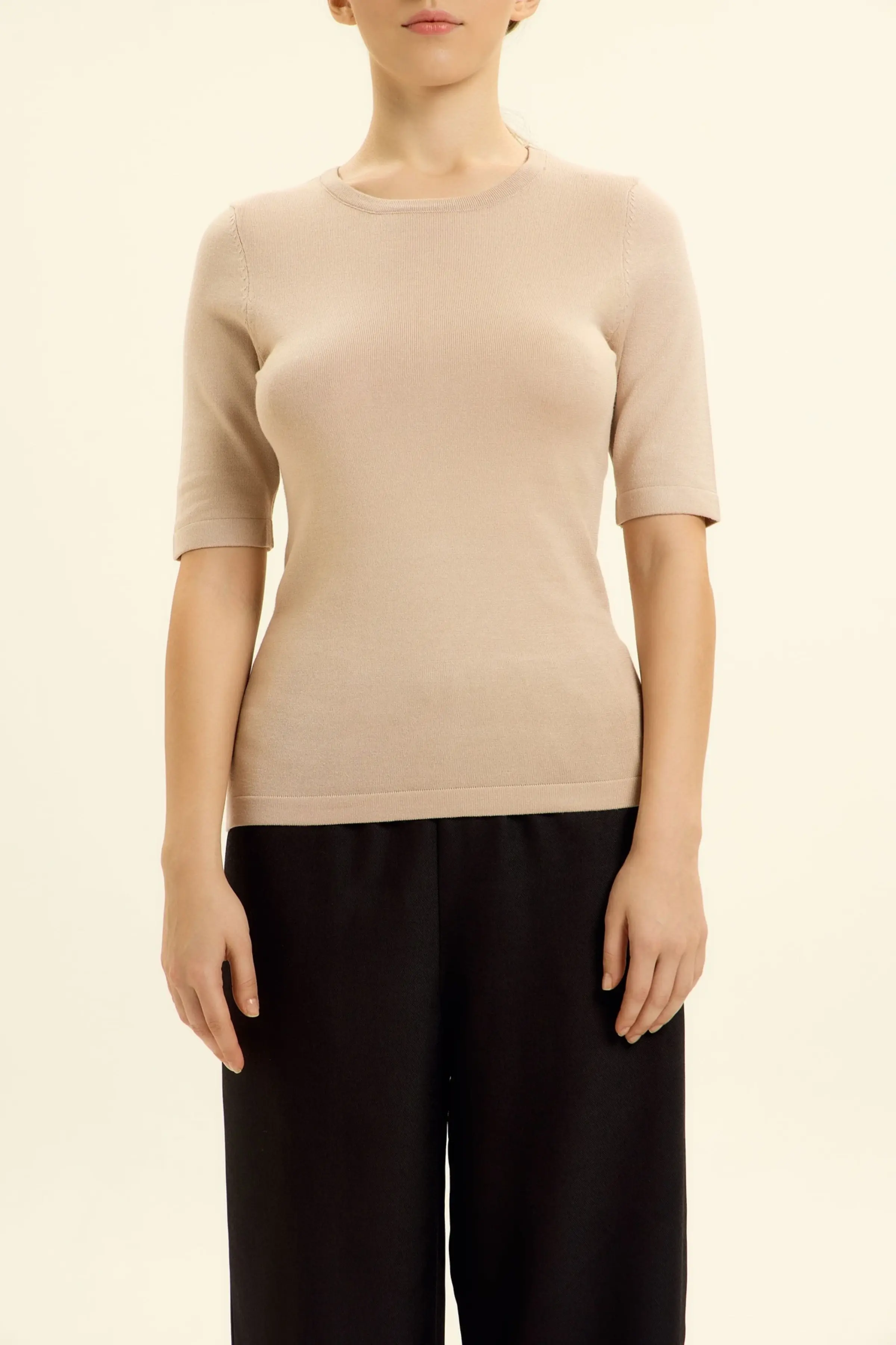 Джемпер бежевый для женщин 46109-15 60